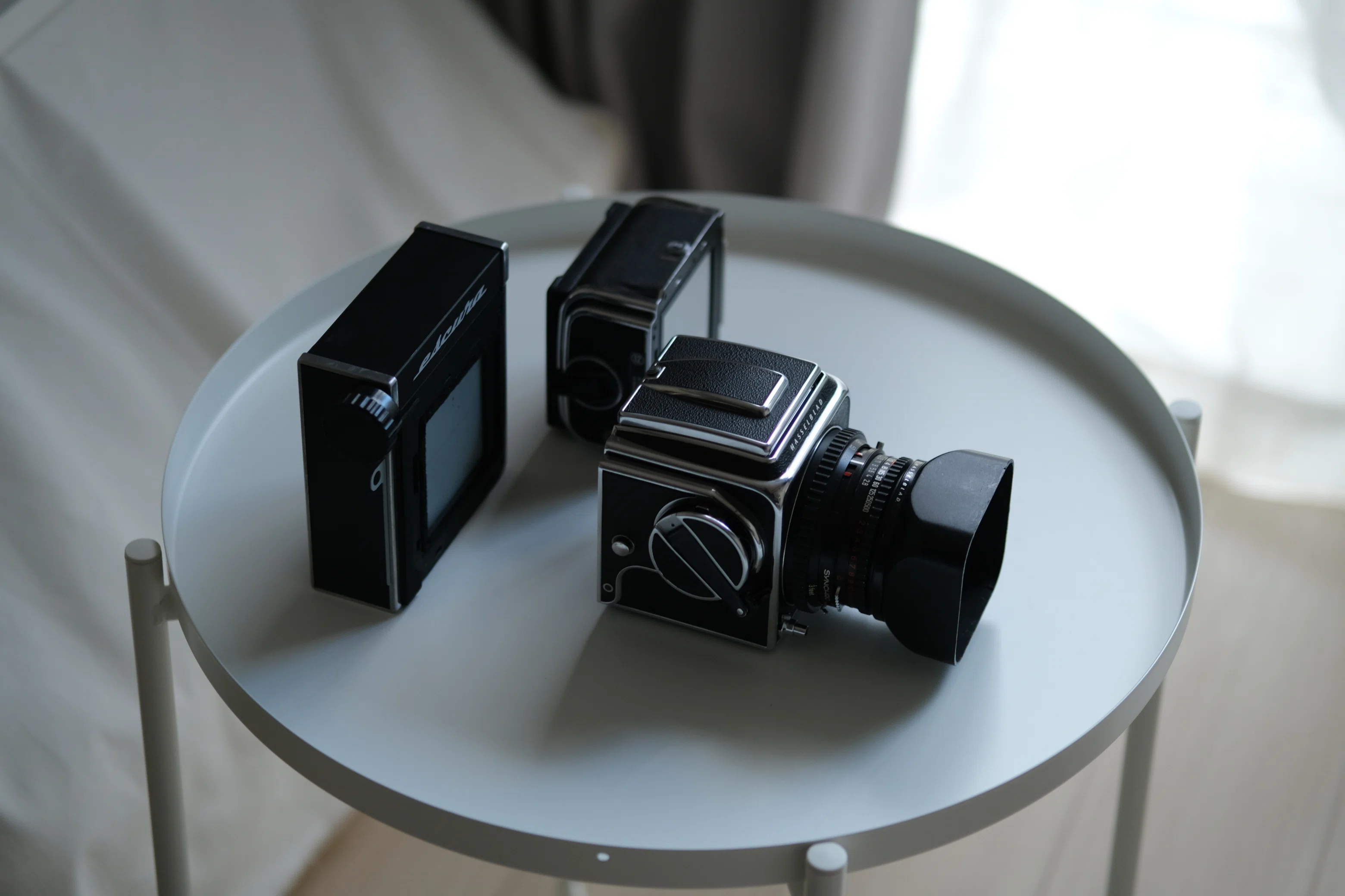 Hasselbladでチェキを撮ろう｜みわ