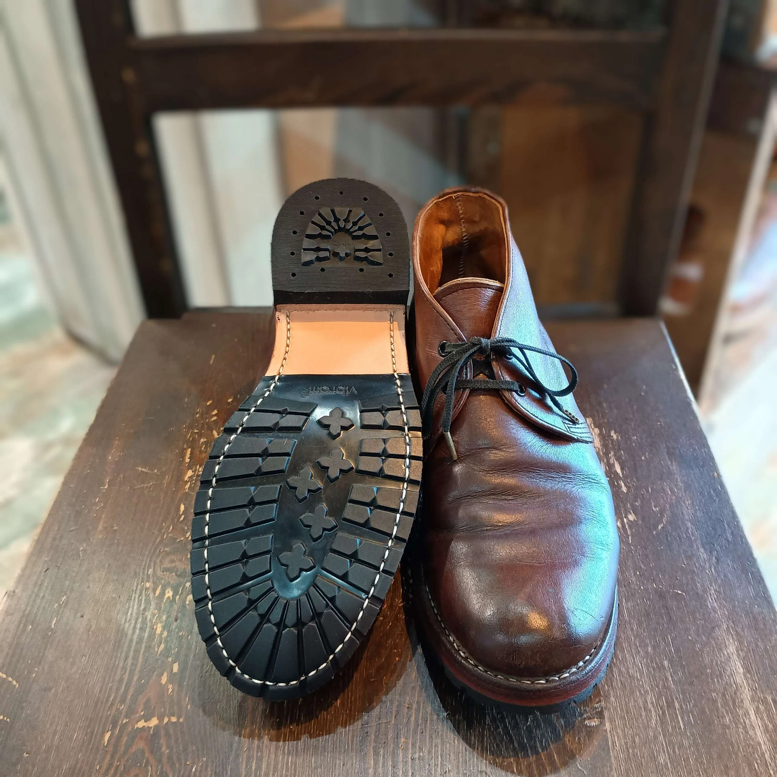 リソール/ソールカスタム】RED WING Beckman Chukka+vibram#2333Ʈ
