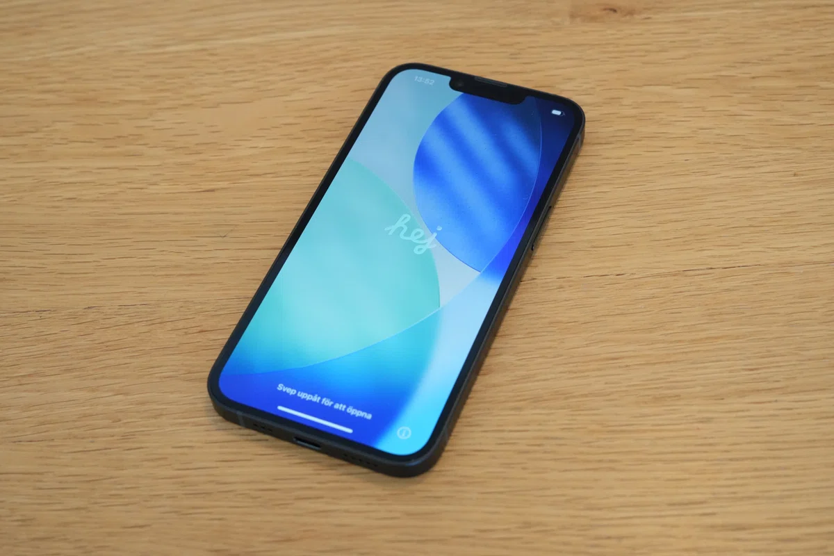 Apple iPhone 17e
