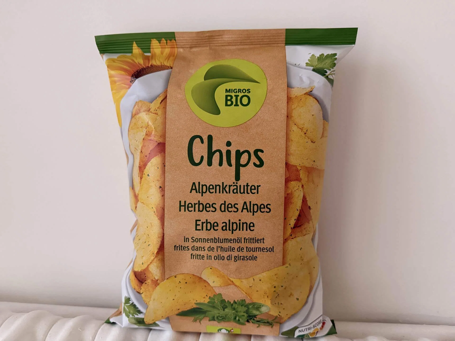 🇨🇭スイスのスーパーでこれを買ってみて〜滞在中のお供に•暑い夏を