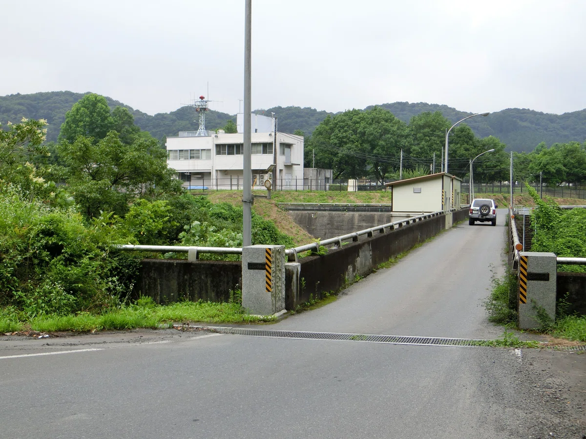 茨城県 藤井川ダム 天端道路