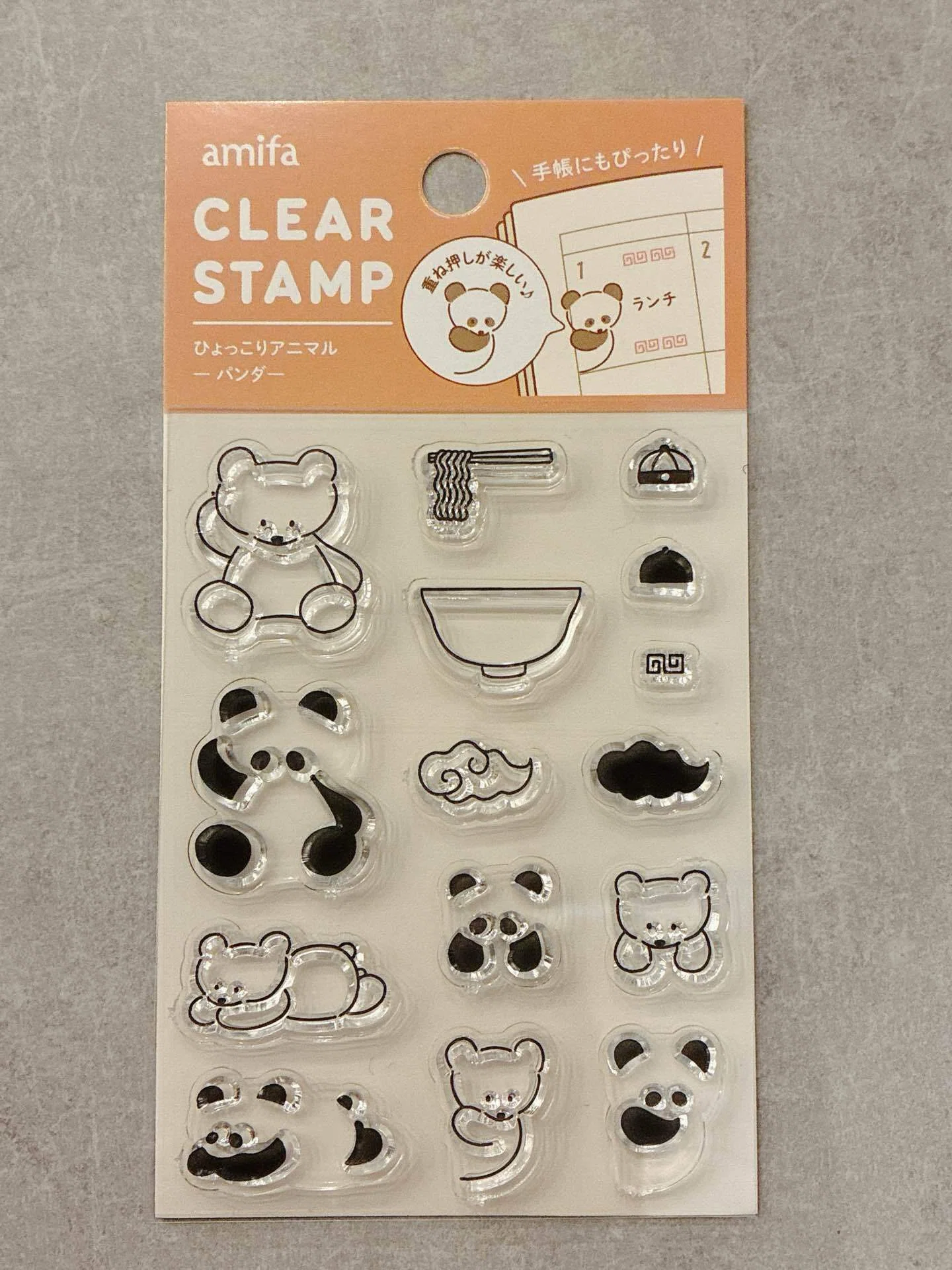 クマからパンダに！？ひとつで二度おいしい重ね押しスタンプ｜うさぎ