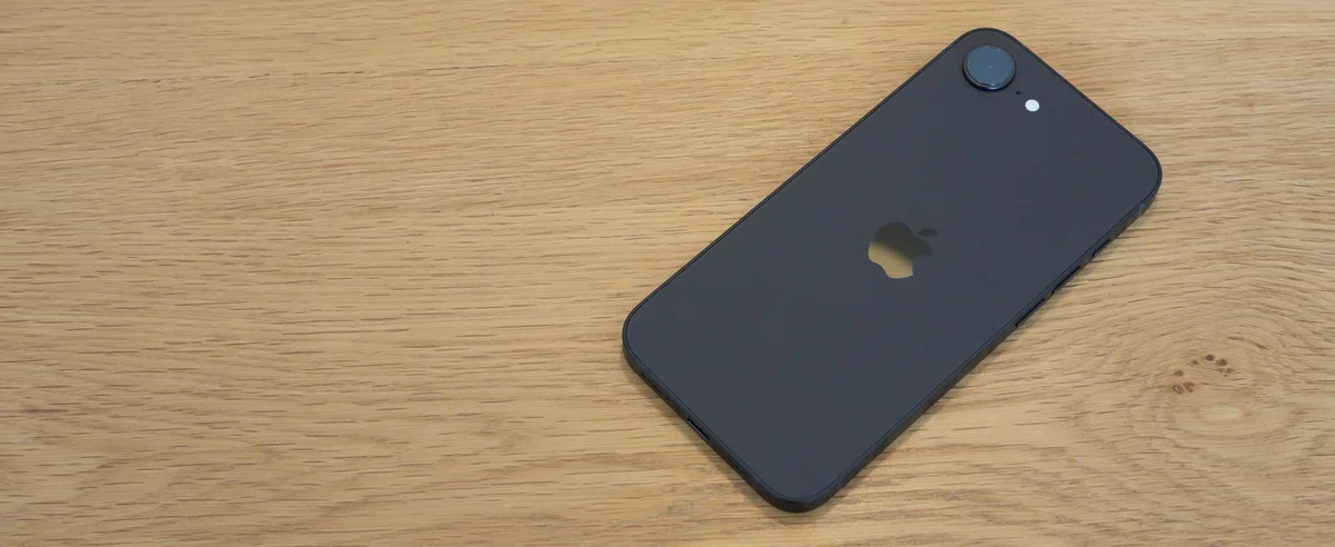 Apple iPhone 17e
