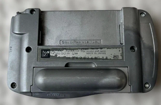 1300円のジャンクワンダースワンをグンペイ専用機にしてみた｜大滝みやび