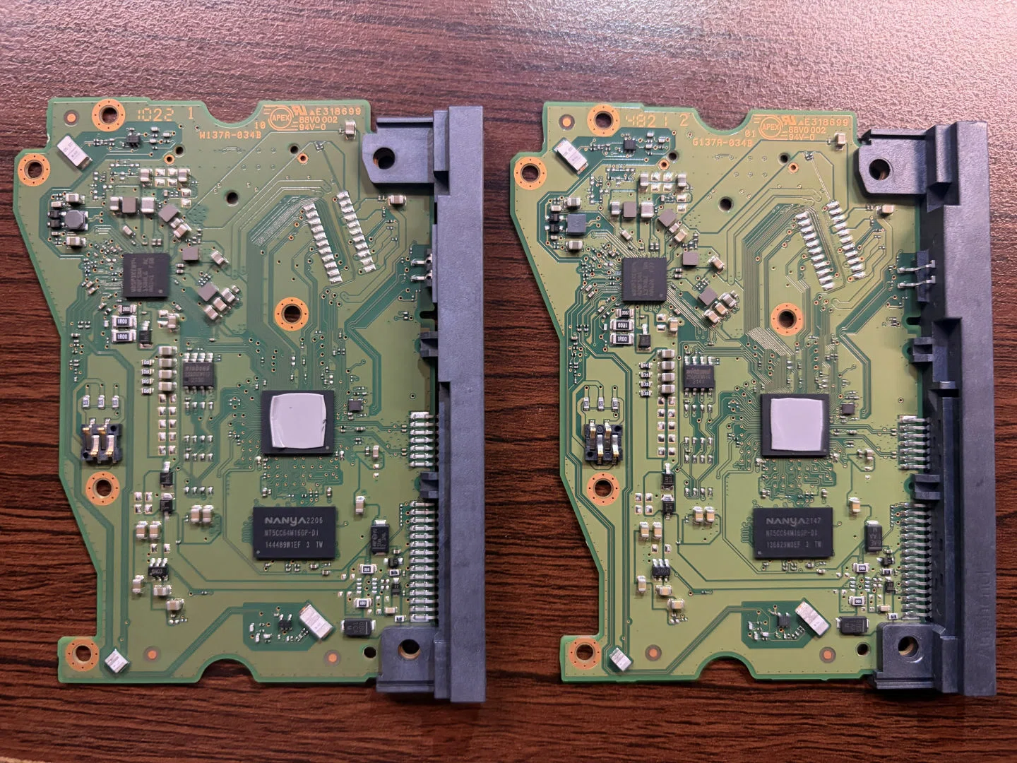 電源ケーブルの誤接続でHDDの基板を壊したので修理した｜ポーラ