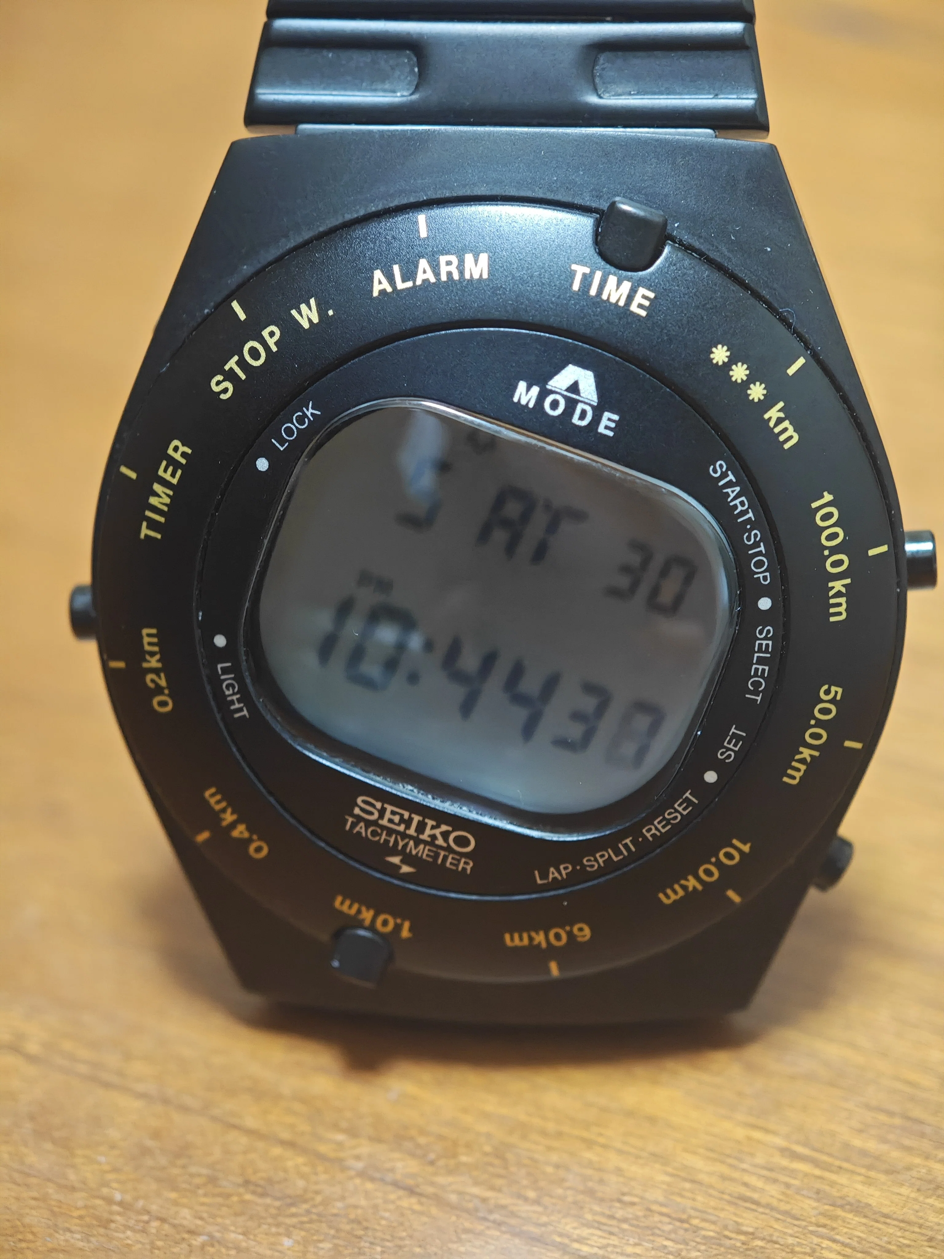 セイコー×ジウジアーロ（スピードマスター）時計買いました｜go:ahead