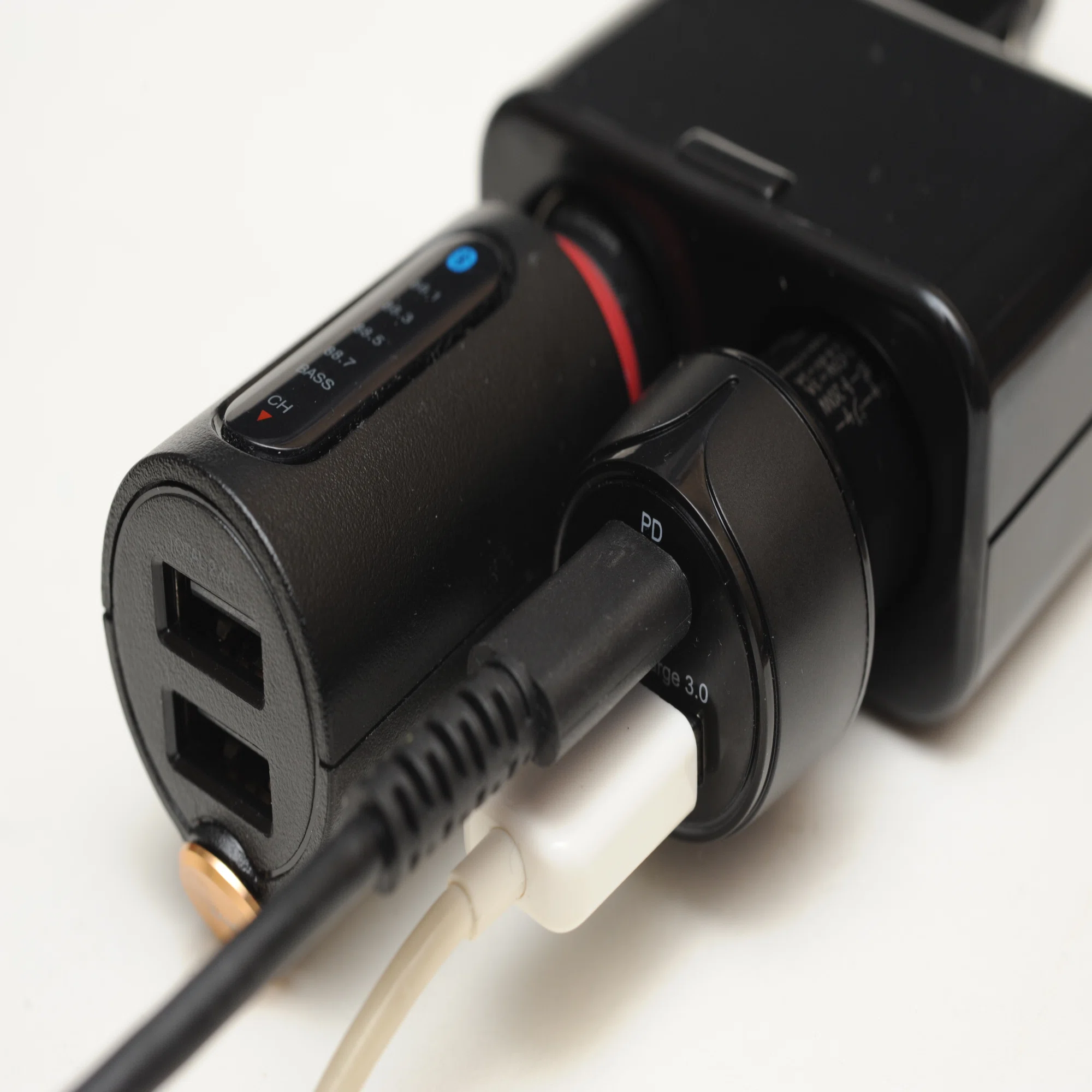 シガーソケット用PD対応USB充電器｜古い車での音楽環境 その3 