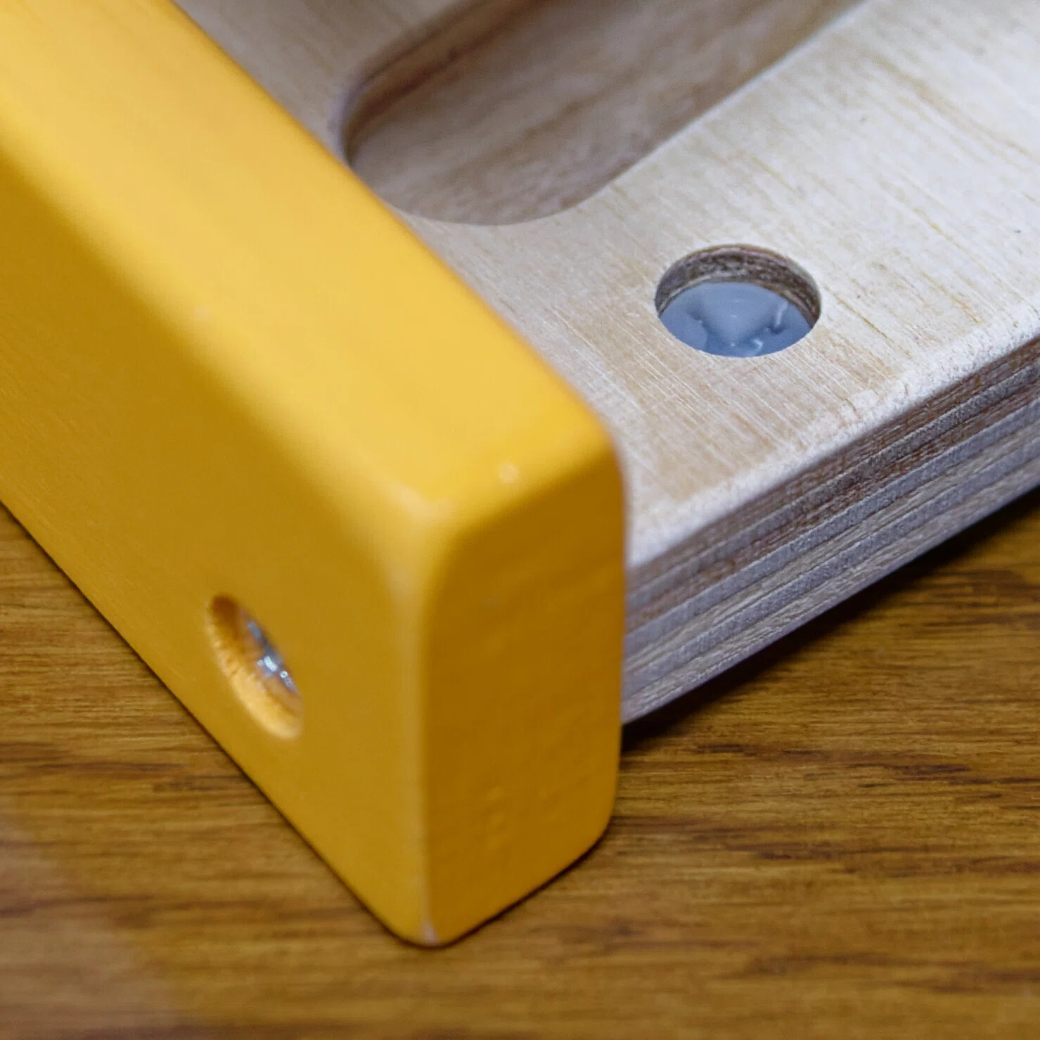 幼児教育】 ドイツHape社の木製玩具 Pound and Tap Benchを買ったので