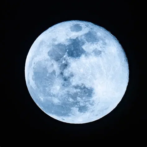 🌕 今夜の満月は「マイクロブルー・ムーン」｜武田晃子