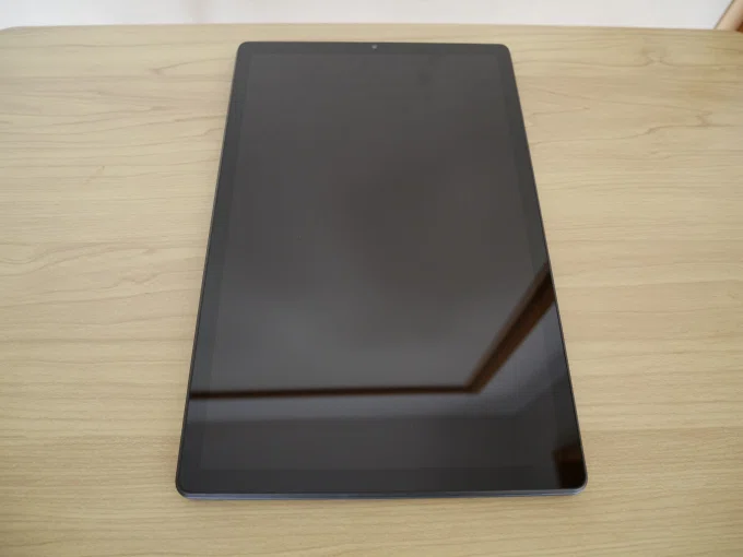 なぜかLenovo TAB6というのを見つけて、買い替えたので、ご紹介