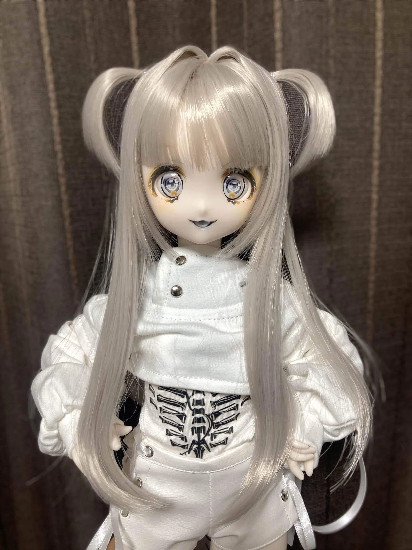 翠銀髪の子　オリジナル アートドール 愛車ドール｜Shiiko