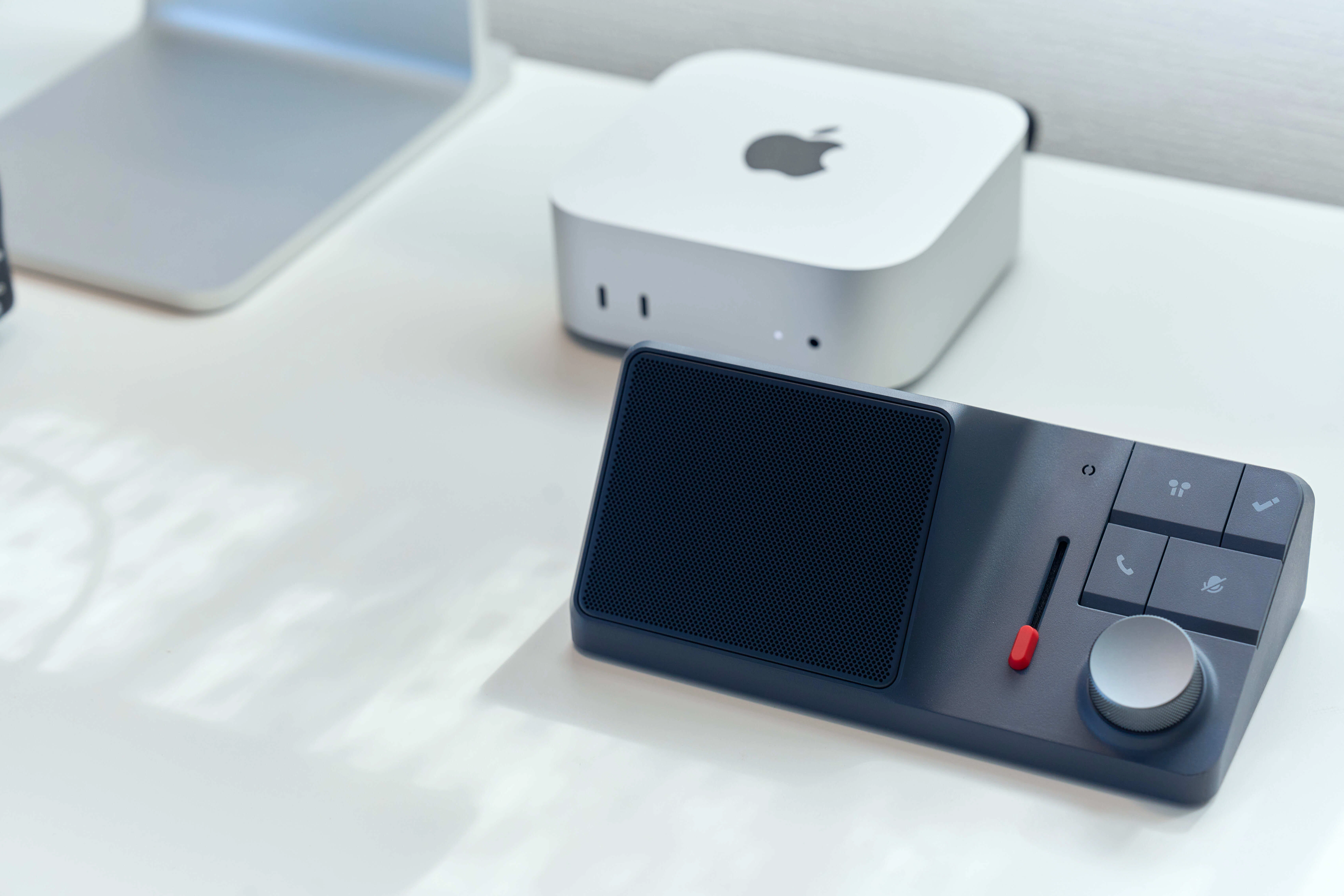 HiDock H1 Liteレビュー | イヤホンしたまま会議を録音できる、Mac