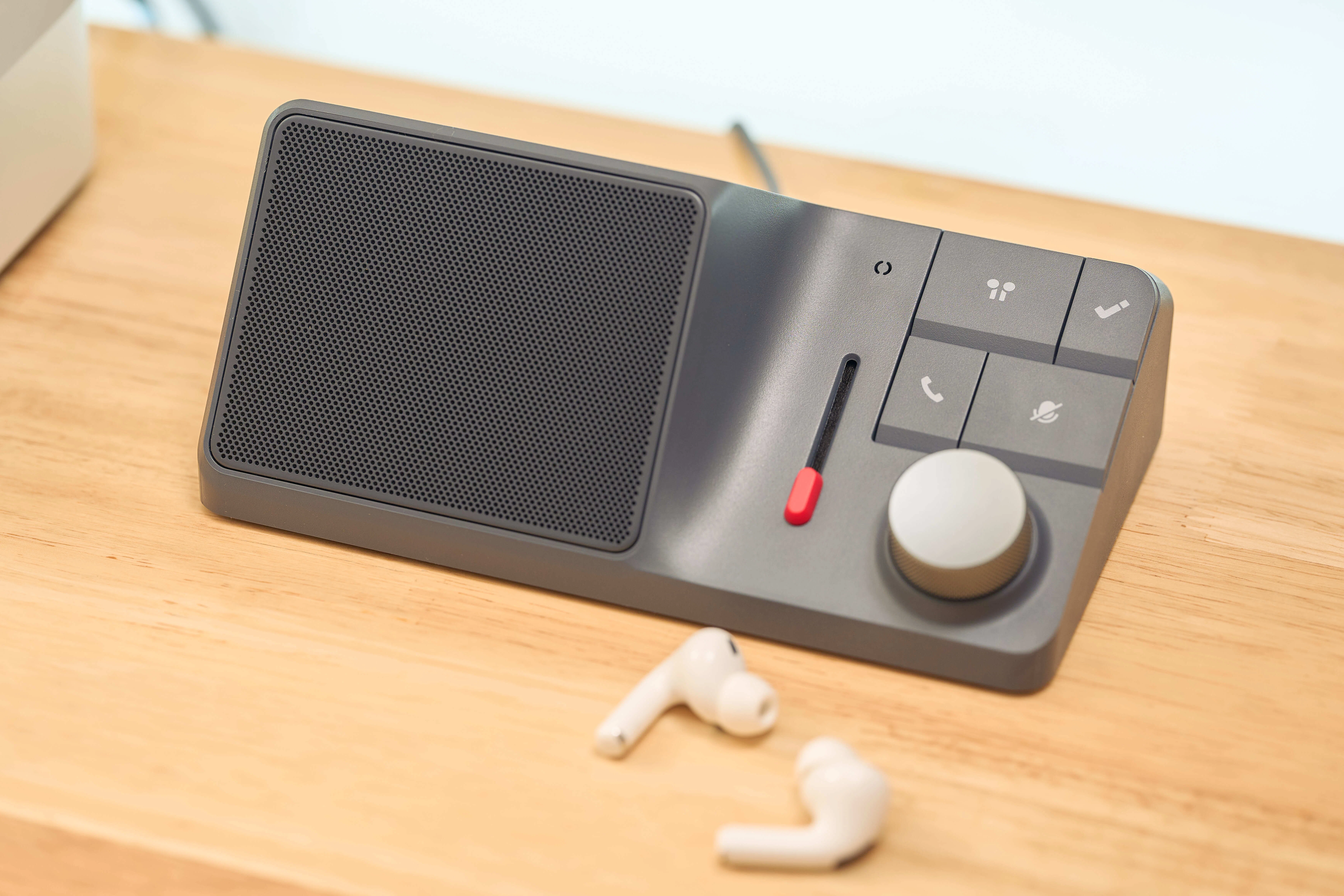 HiDock H1 Liteレビュー | イヤホンしたまま会議を録音できる、Mac