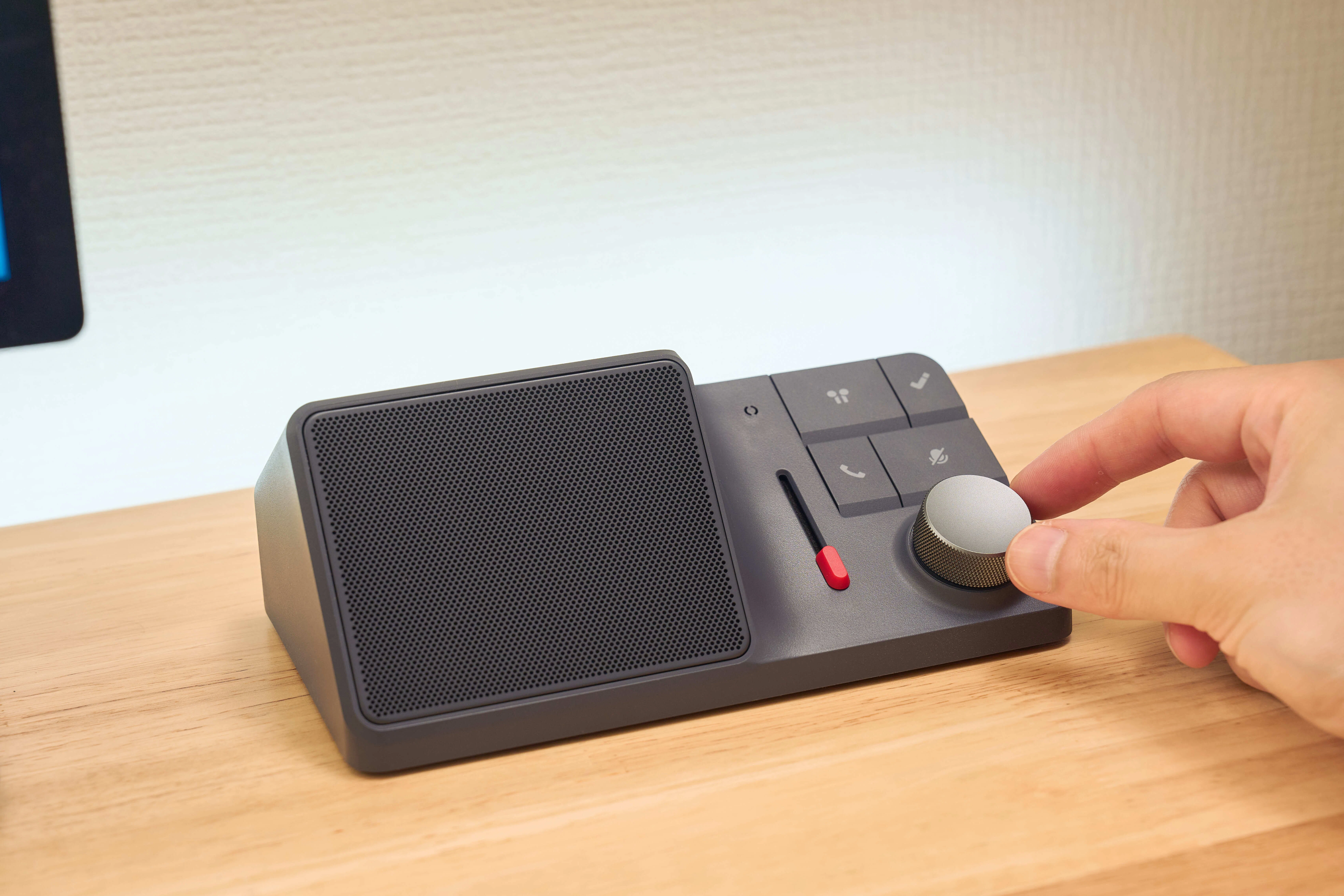 HiDock H1 Liteレビュー | イヤホンしたまま会議を録音できる、Mac