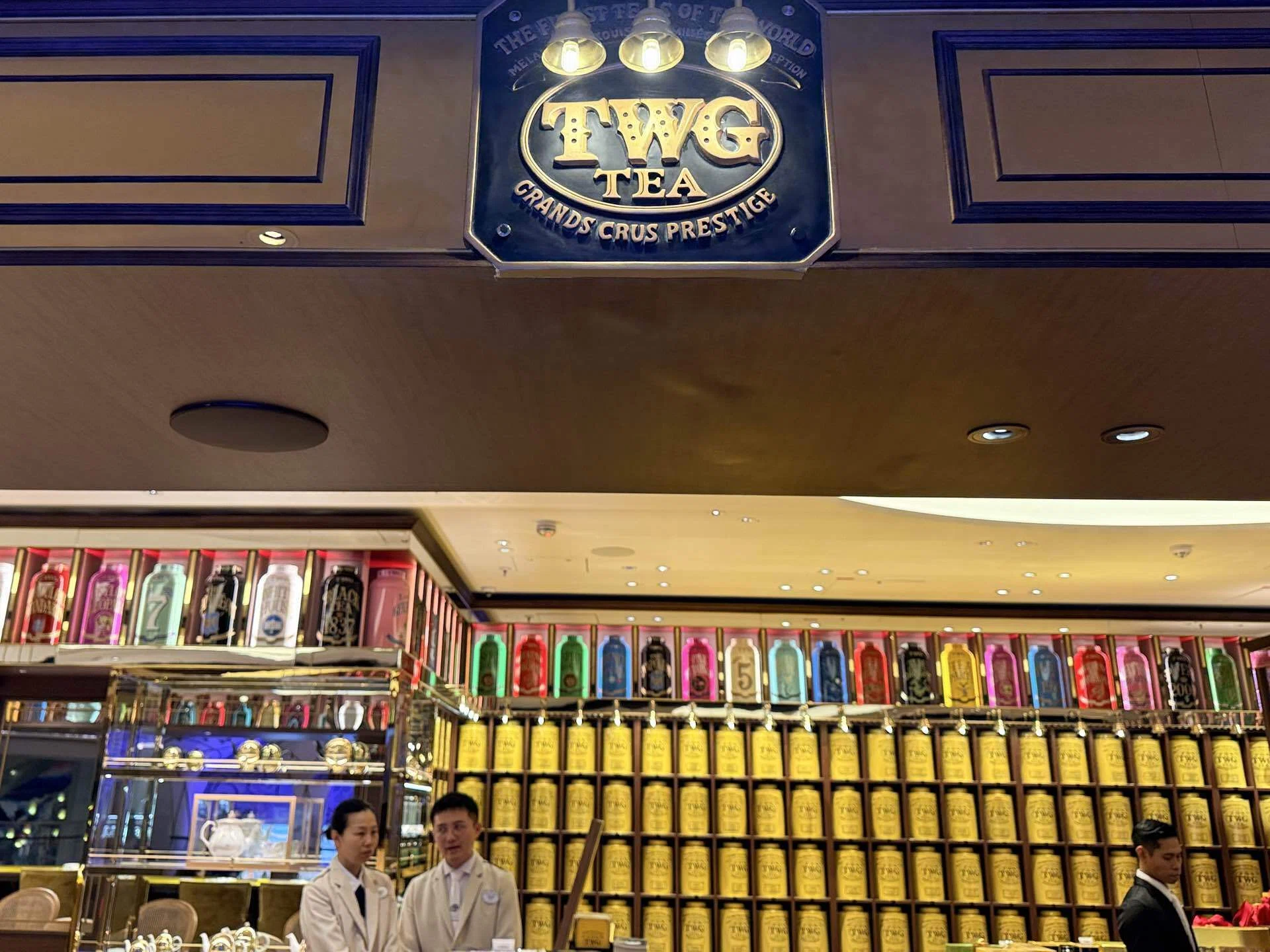 Disney Cruise Adventure】TWG teaへ🫖🌹｜ハンナの旅ノート❤︎