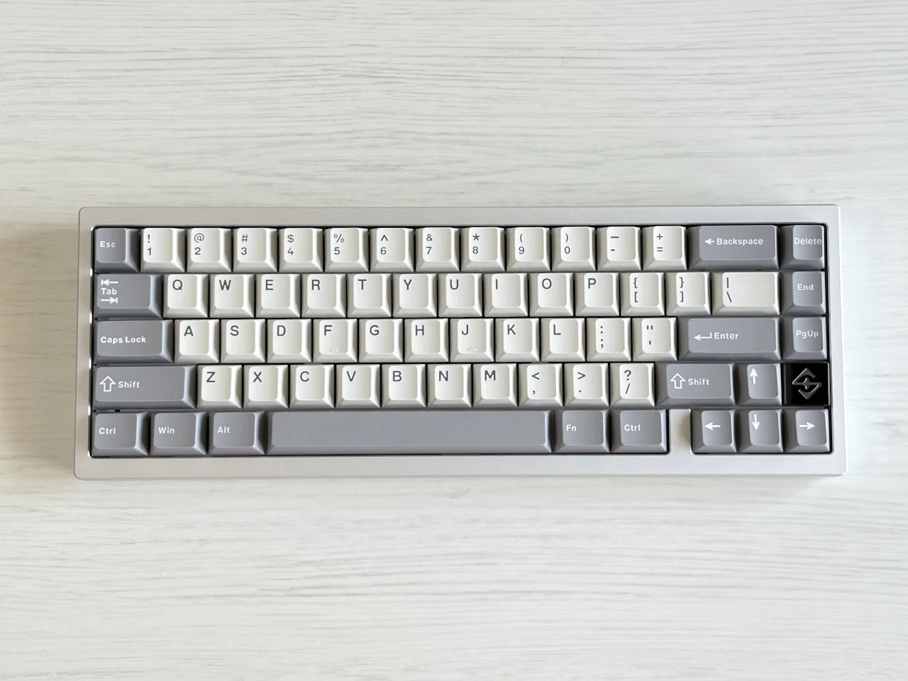 WOBKEY ZEN65｜洗練されたデザインと打鍵感はまさに