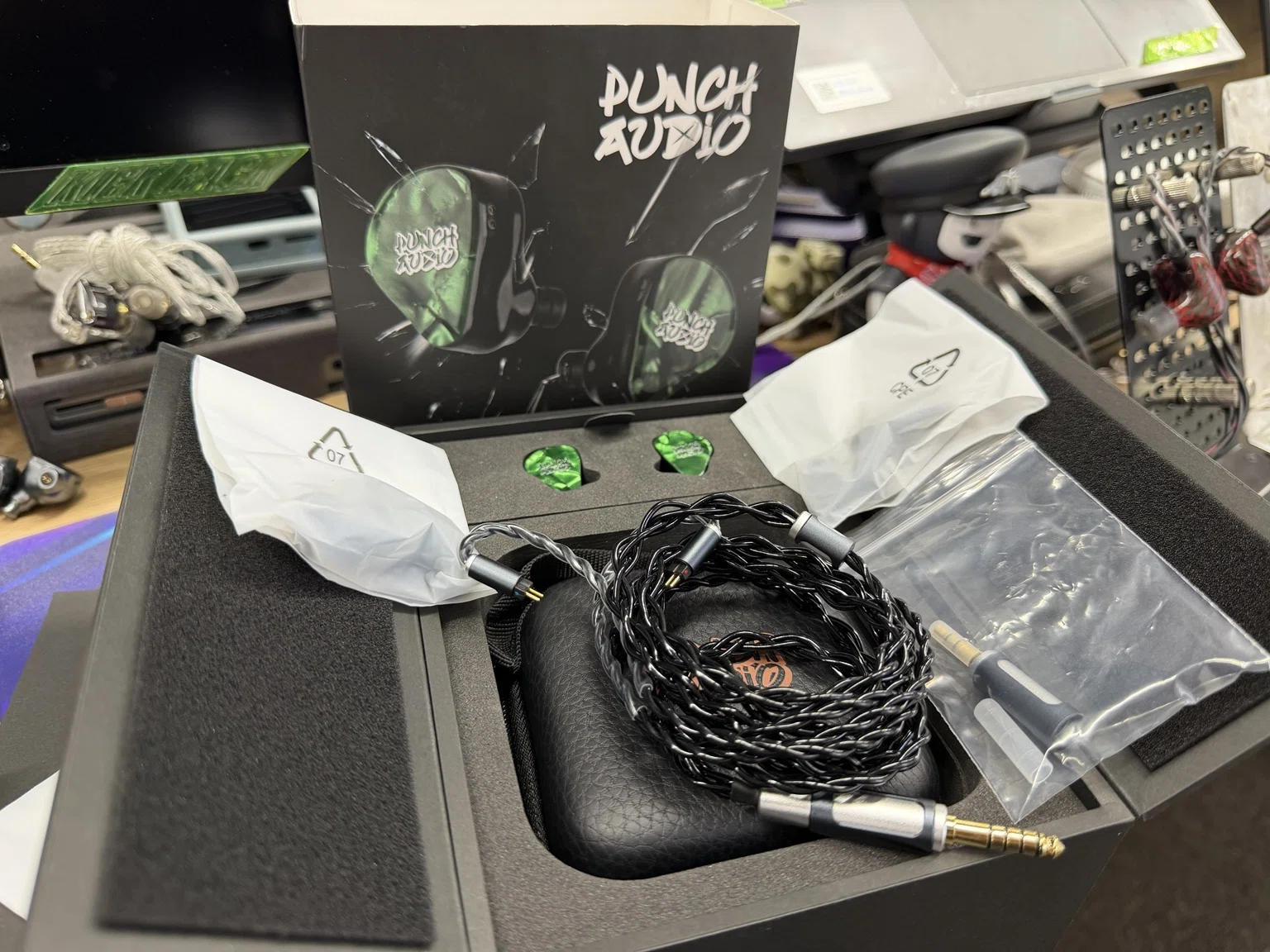 Punch Audio Portazo レビュー｜低域特化IEMシリーズ開幕！+19.3dB級の