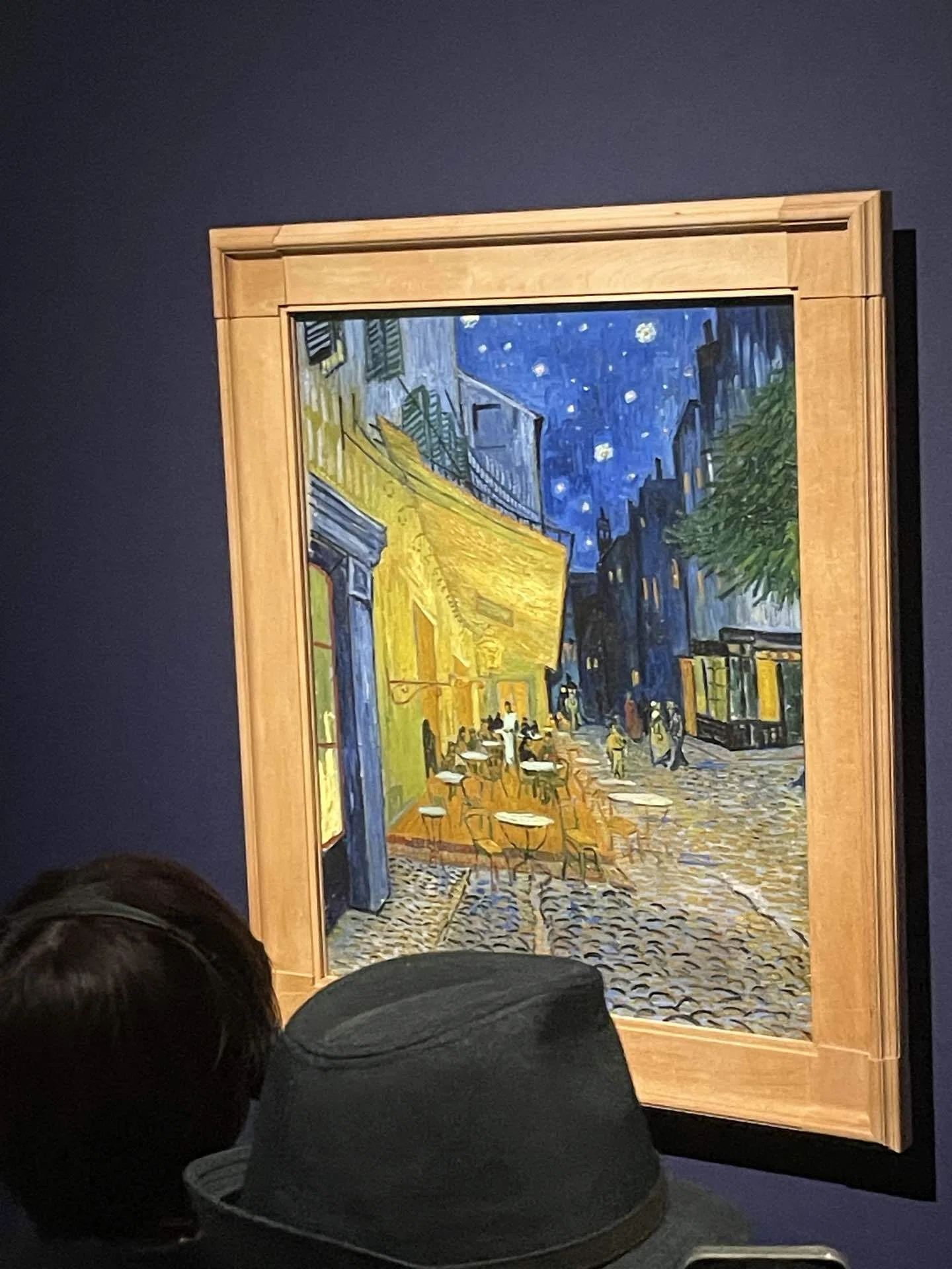 苦悩の画家」のイメージが覆った大ゴッホ展 夜のカフェテラス｜森田