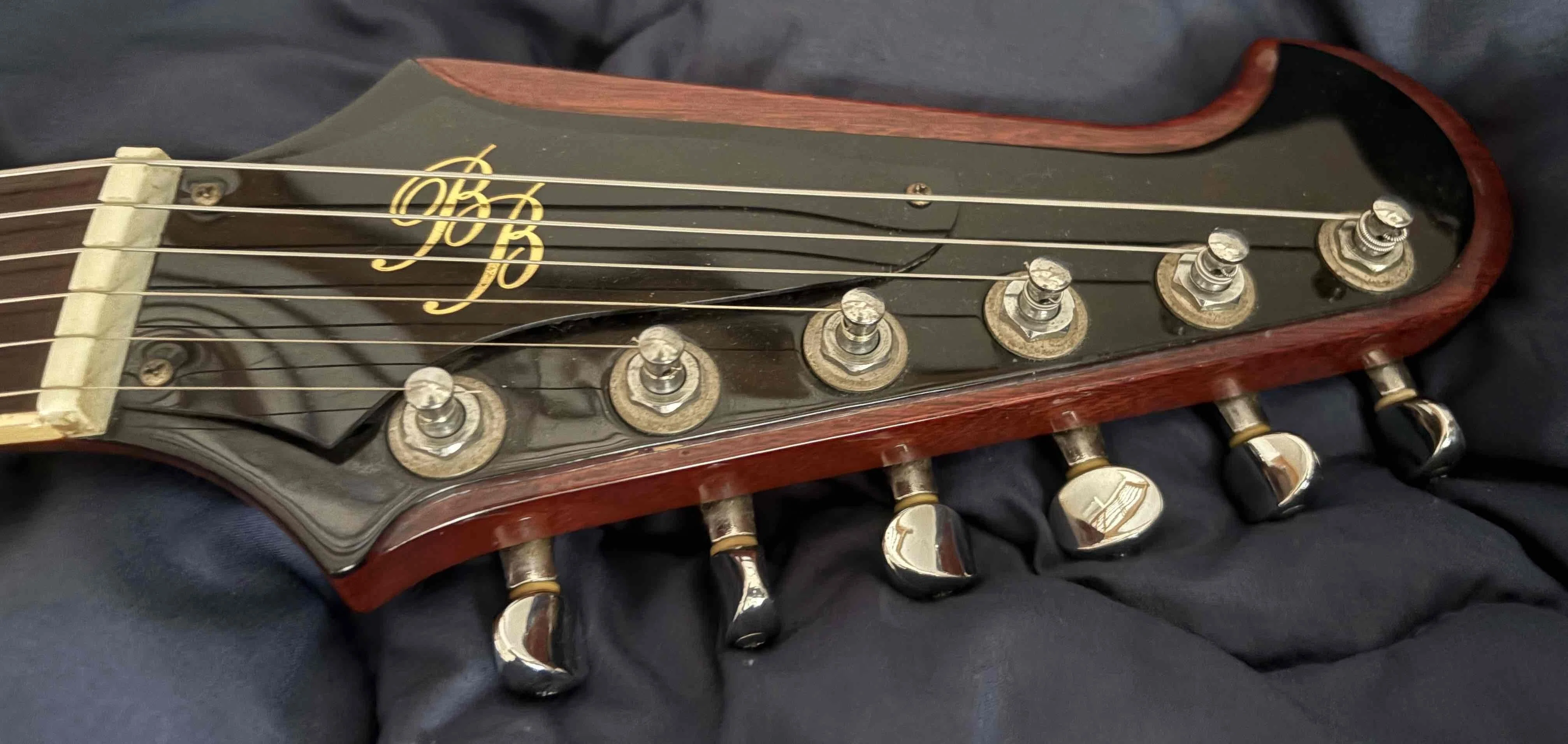 マイギター：Bills Brothers BFB-60 Firebird ビルズ ブラザーズ