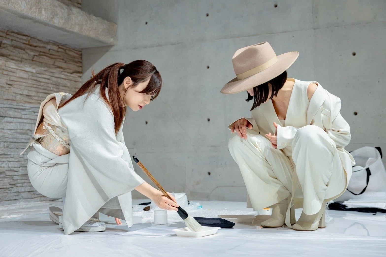 初対面のアーティストと『響』を描くまで｜書道家 未佐子 / misaco