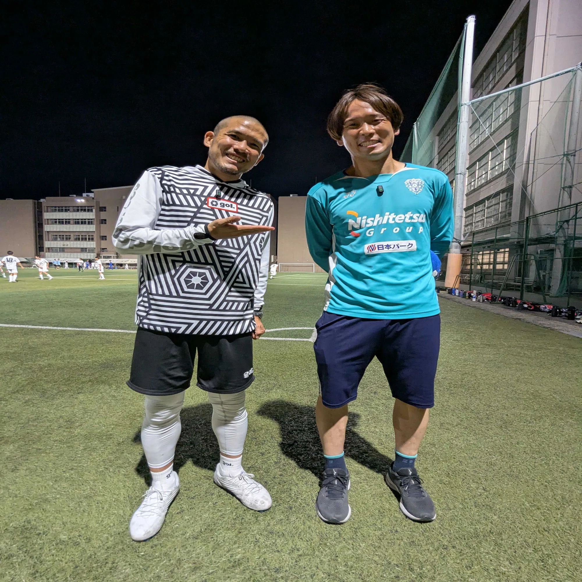 練習場は土、選手は11人からのスタート。元キャプテン鈴木惇が、人生の