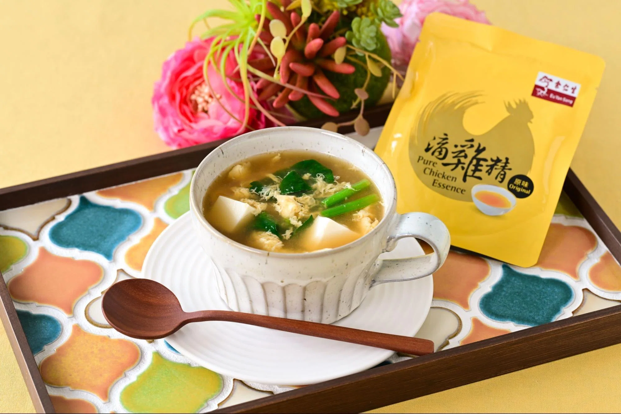 ロート製薬の『余仁生 鶏滋湯』って何？水を加えないチキンエッセンス