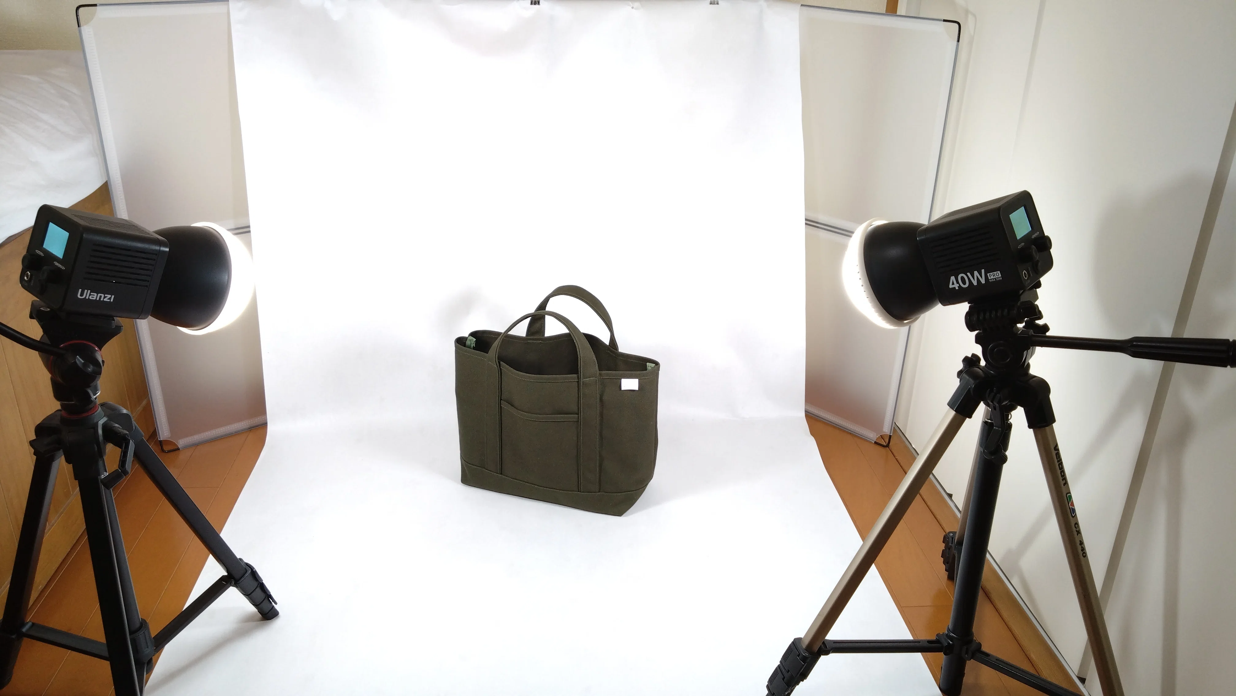 一眼レフは不要！スマホと「Ulanzi 40Wライト」で作る、お小遣い派の