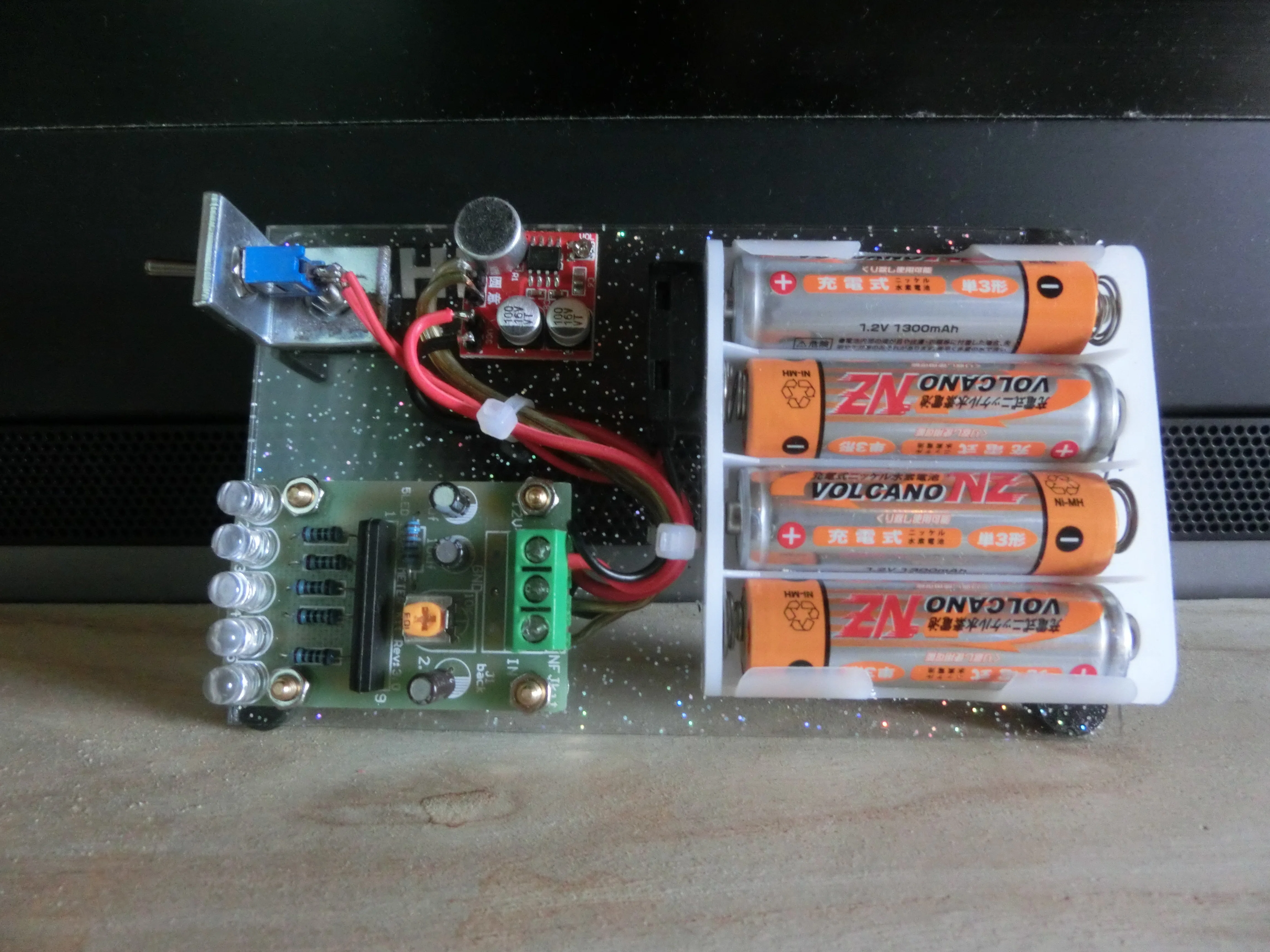 LED式小型VUメーターの電子工作キットを製作して完成させてみた｜ご