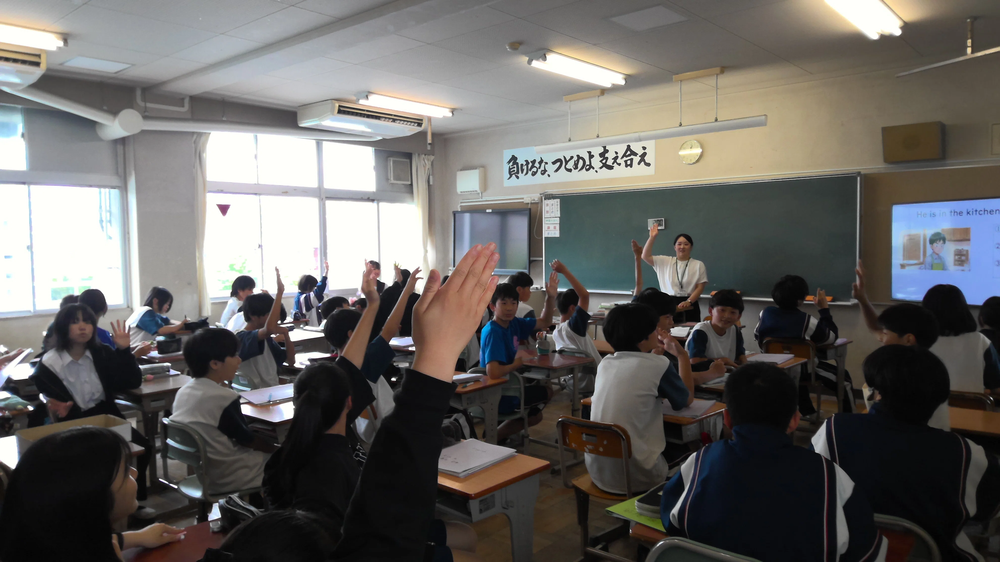 06.04 研究授業（実習生）みんなのベンチ（椅子）｜箕面市立第五中学校