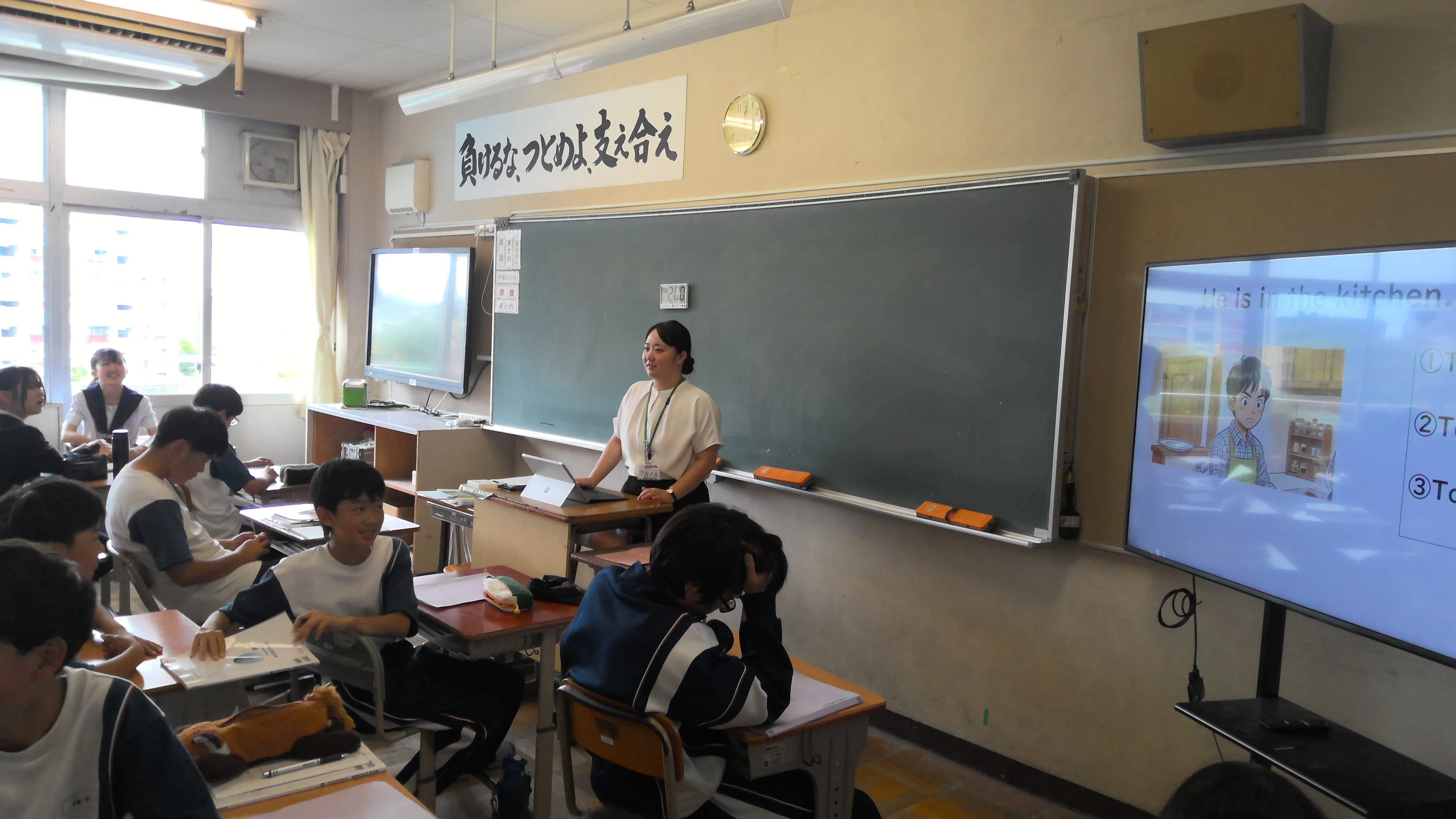 06.04 研究授業（実習生）みんなのベンチ（椅子）｜箕面市立第五中学校