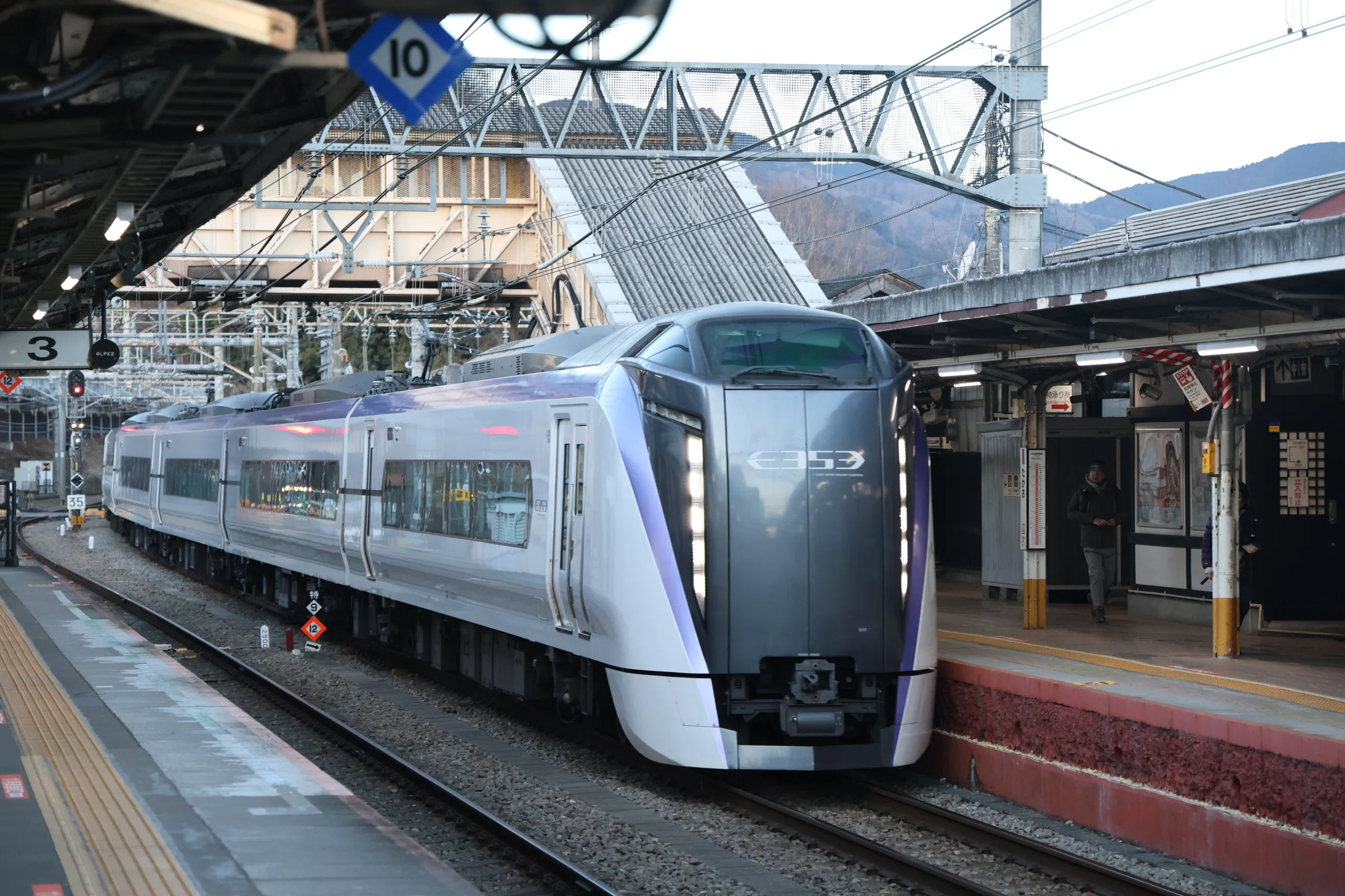 なぜ夜行列車は稼げないのか？単純すぎる理由と、ソウジャナイけど成功