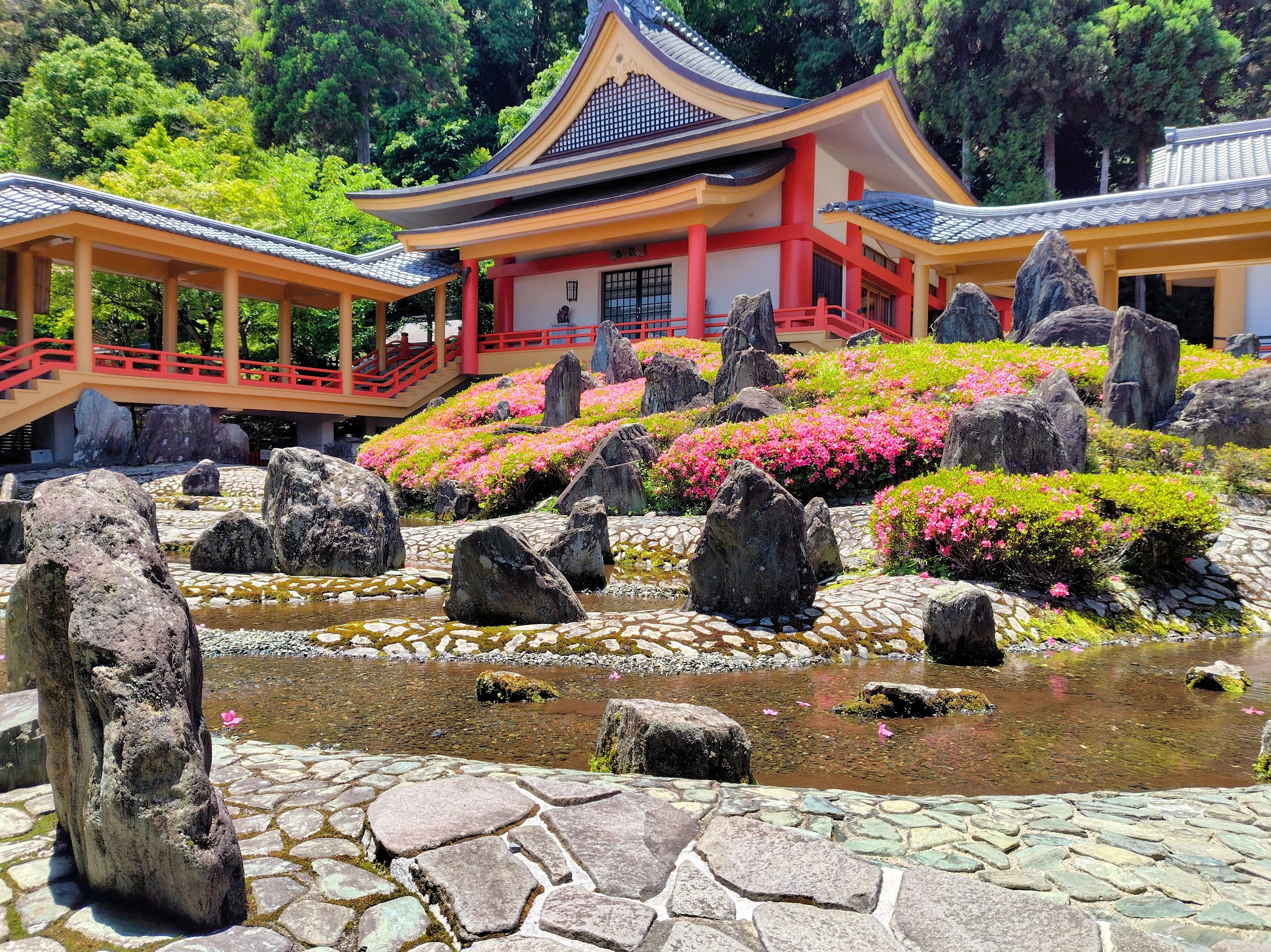 Sophie Strouveサイン入り 大型額装 人物画 庭園風景 京都・松尾大社】重森三玲のモダンな庭園で、私の魂が「死後」へ