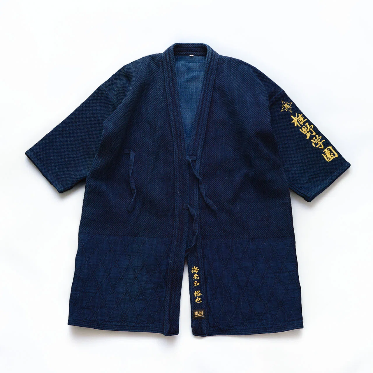 剣道着が、ファッションになる日。藍染×漢字刺繍、武州一のジャパン