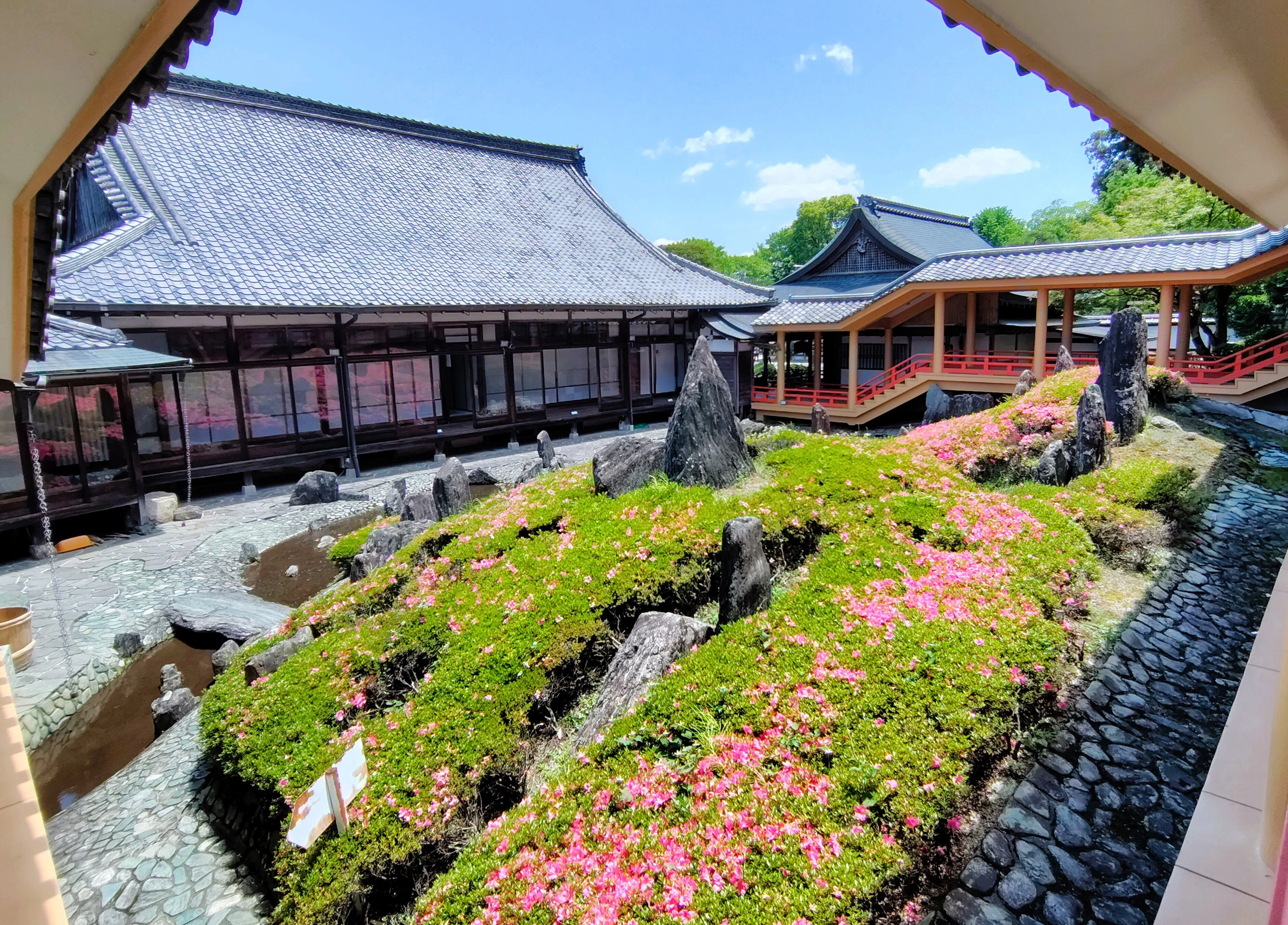 京都・松尾大社】重森三玲のモダンな庭園で、私の魂が「死後」へ