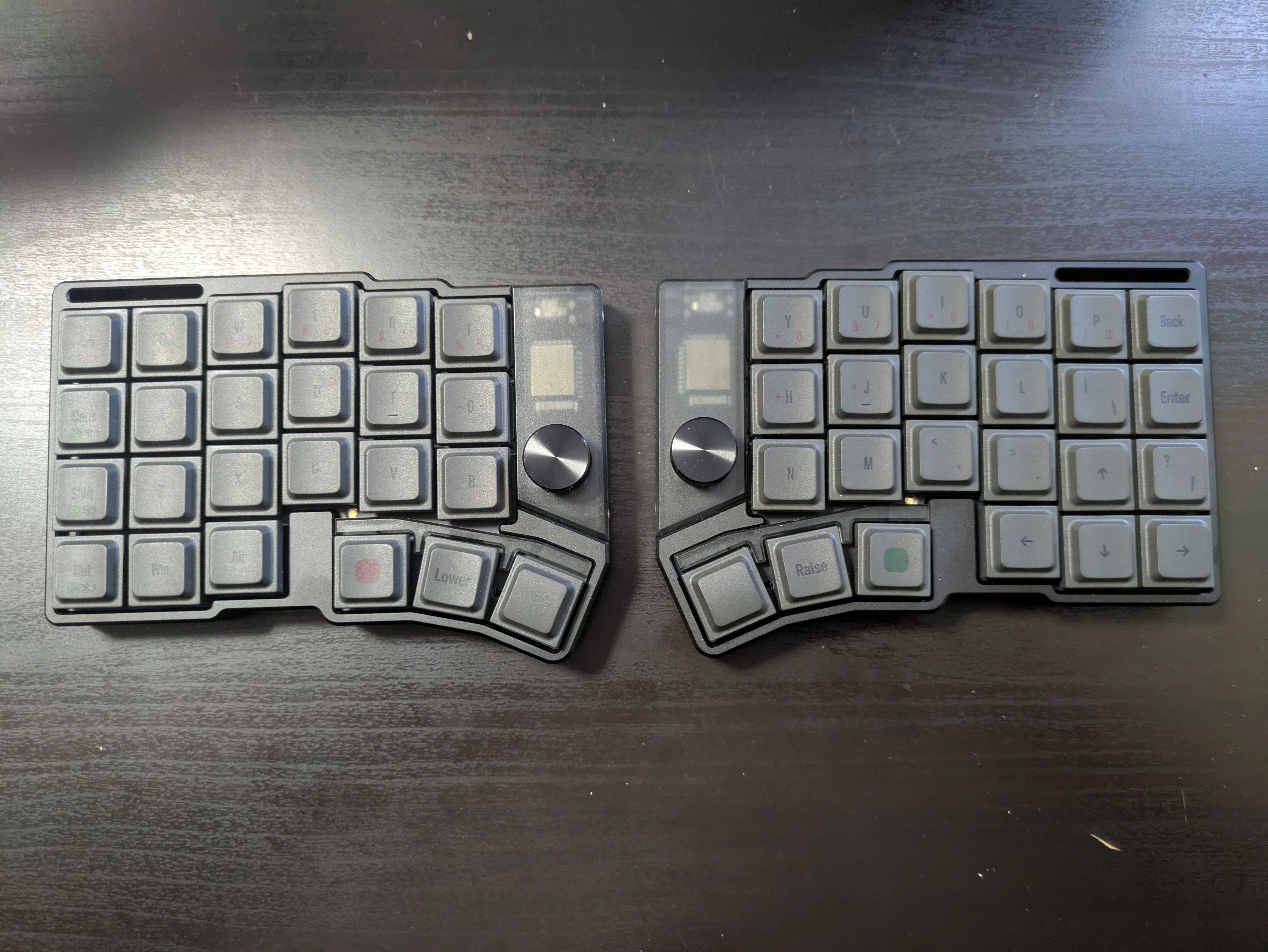 無線分割キーボードcornixを購入。キーボード沼を一歩前進。｜小笠原