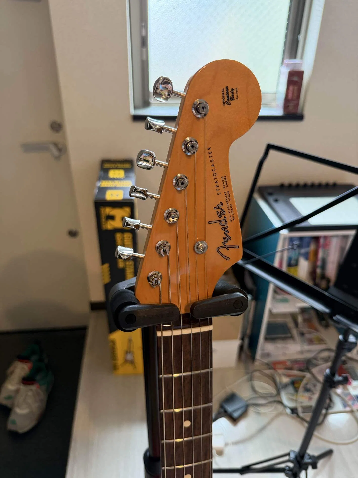 実写レビュー】憧れのストラトキャスター・Fender Made In Japan
