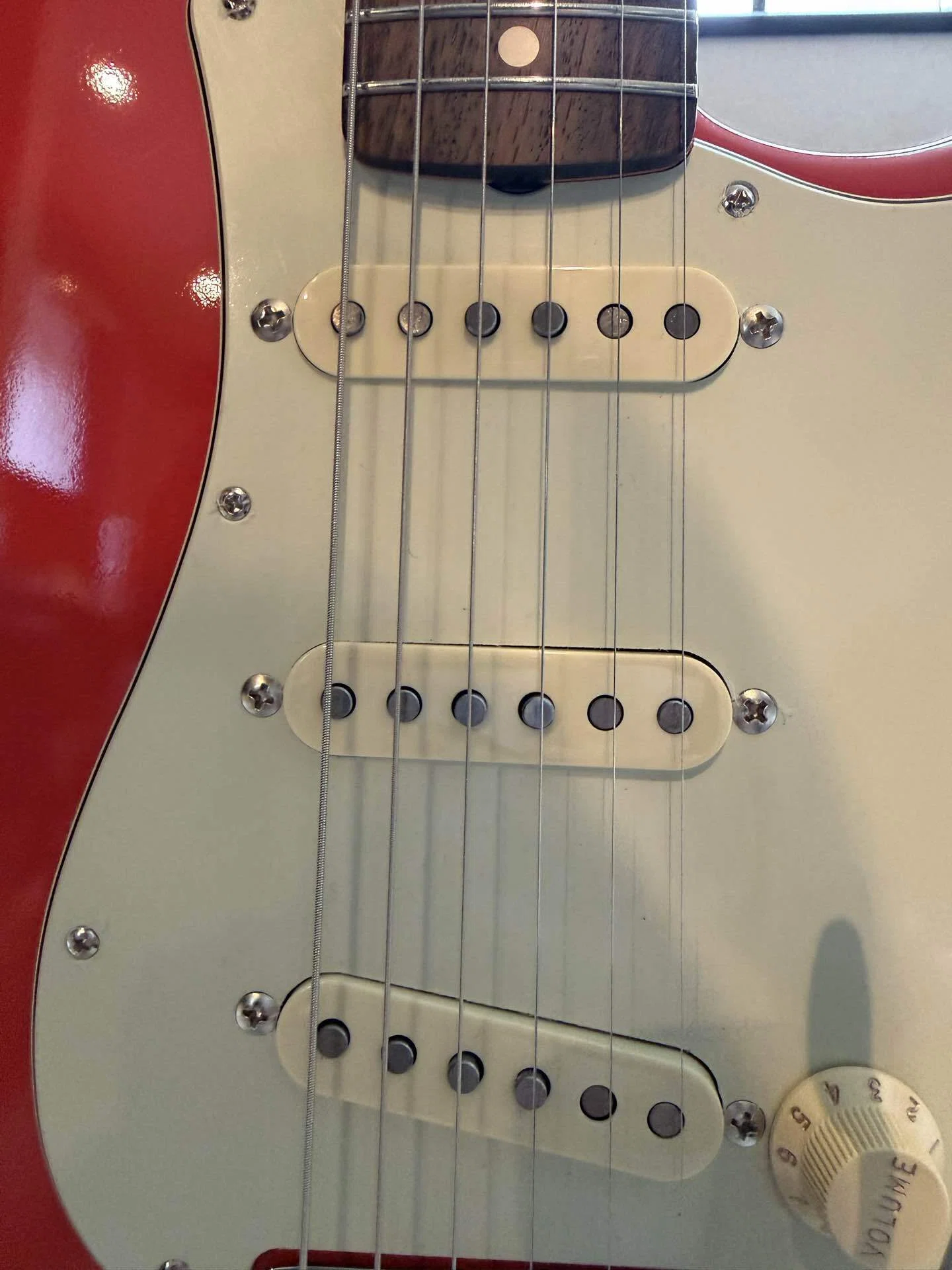 実写レビュー】憧れのストラトキャスター・Fender Made In Japan