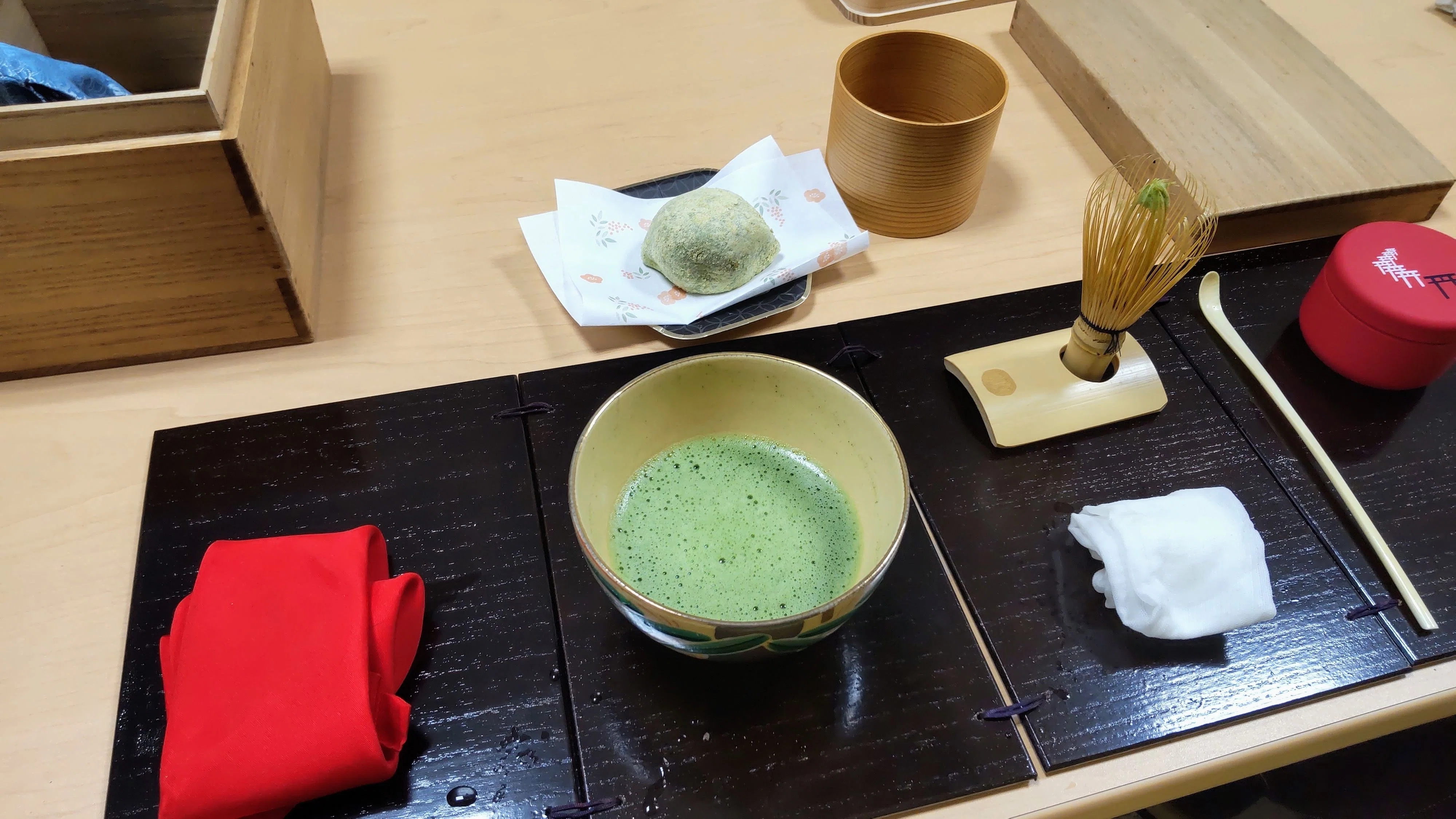お茶人生を変えた、はじめの一歩茶会｜野点と茶箱