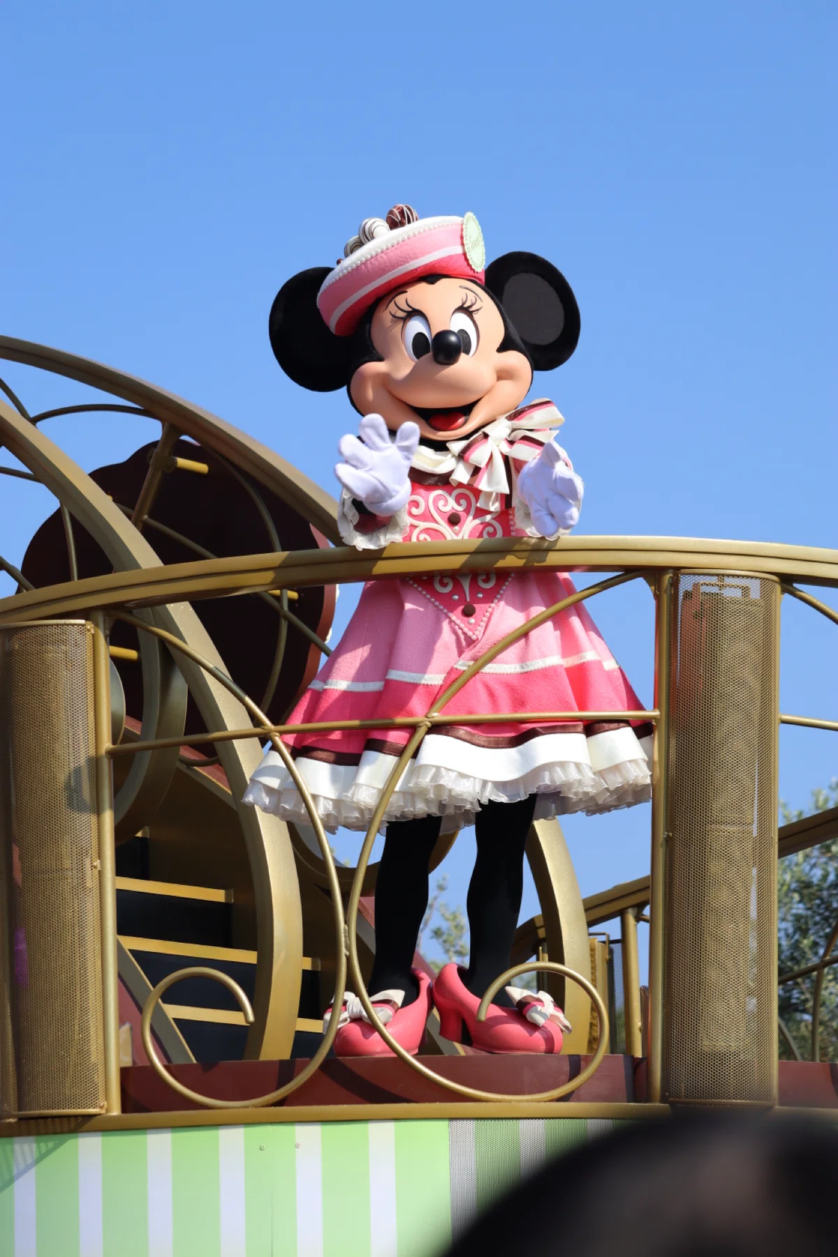 後期高齢者と行くディズニー｜かきつばた