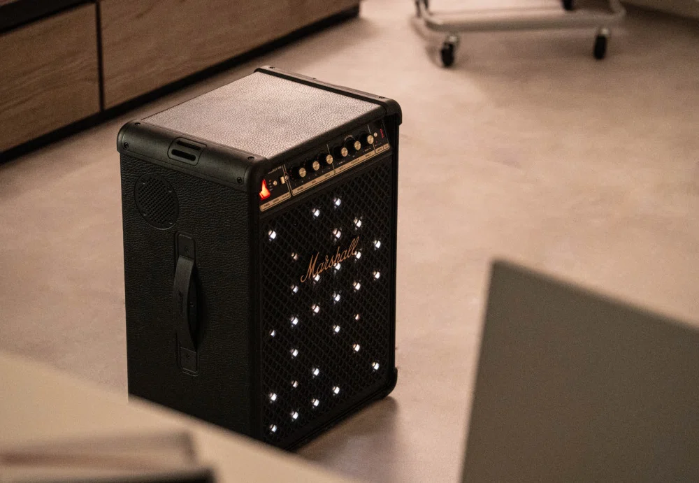 Marshallの新型スピーカーがやってきた。「Bromley 450」レビュー