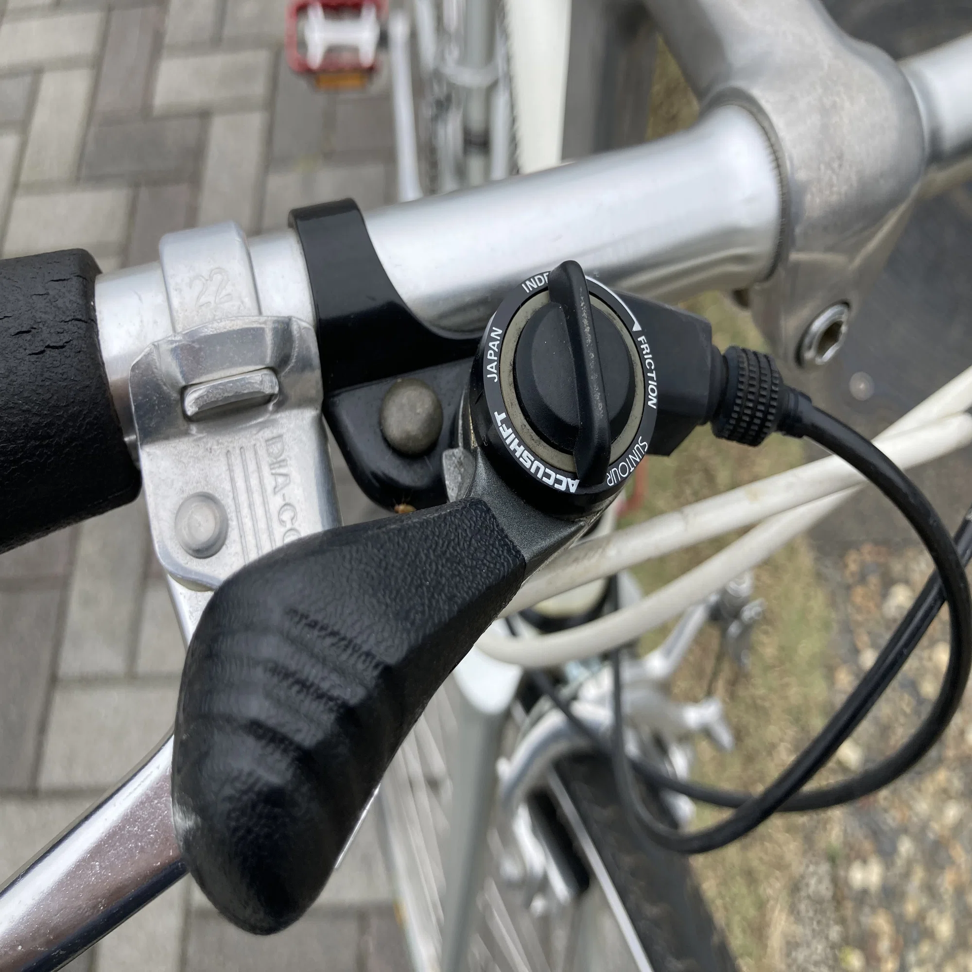 令和の希少種 Bridgestone RADAC｜乙女まちゃ