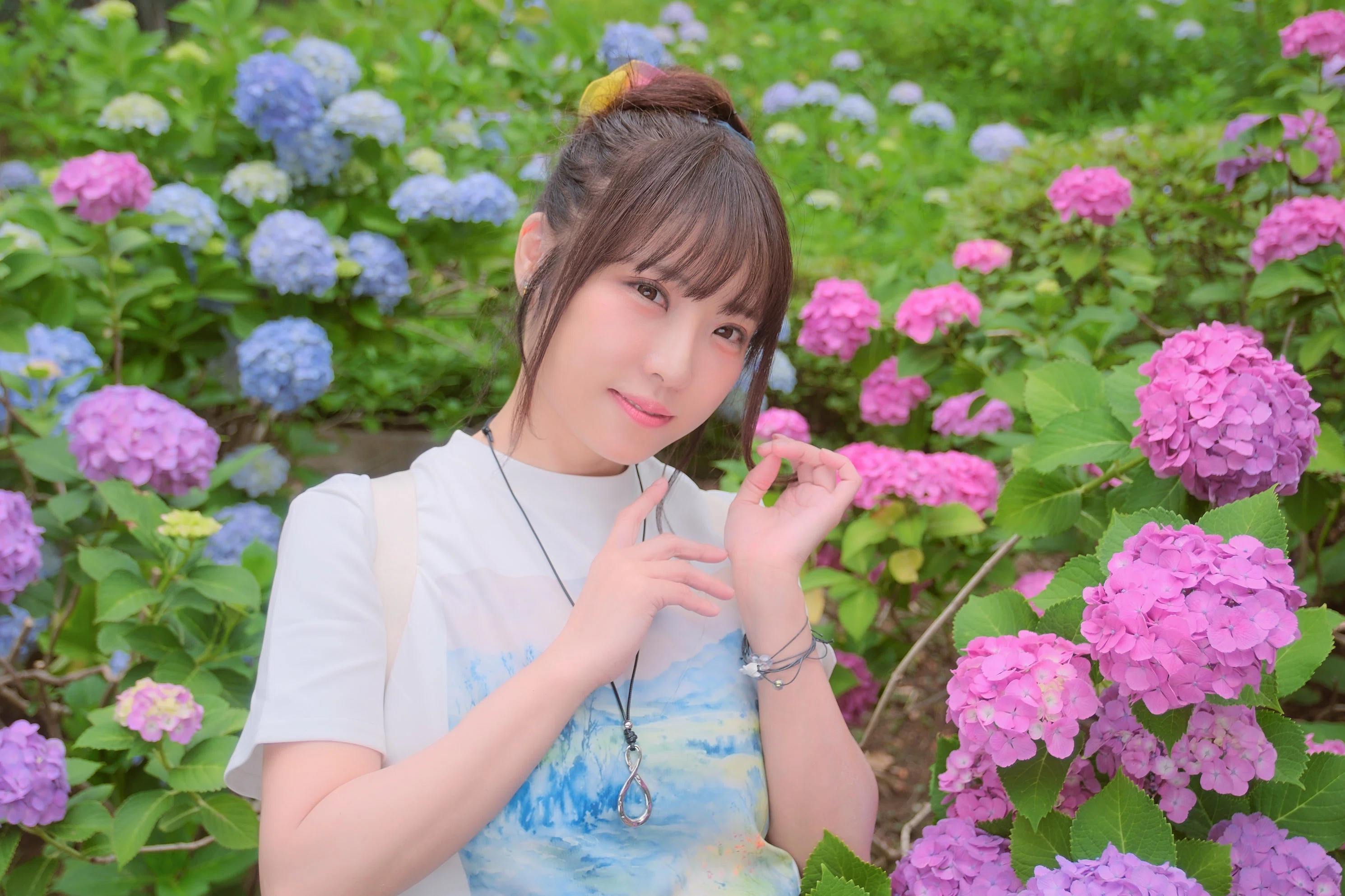 日下部ほたるさま （X: @hotaru_kusakabe ） 紫陽花ポートレート①