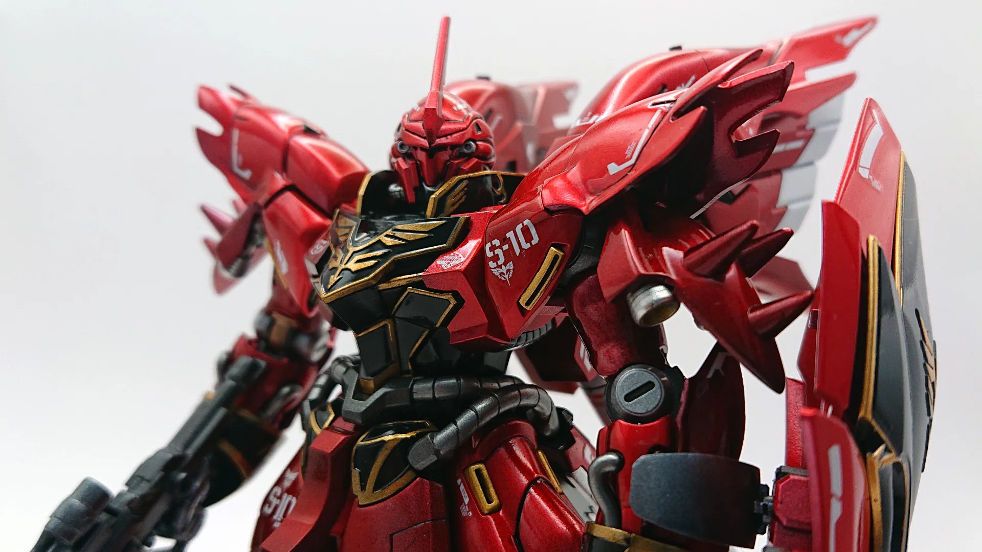 ガンプラ製作記】HGUC シナンジュをキャンディ塗装で魅せる。曲面装甲