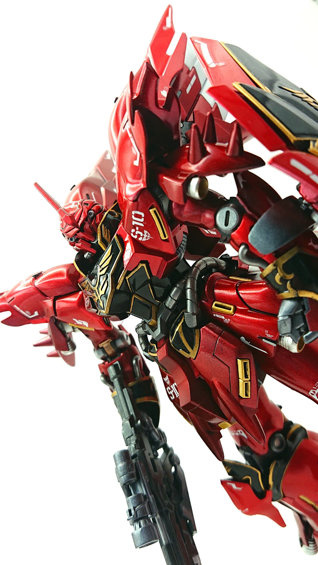 ガンプラ製作記】HGUC シナンジュをキャンディ塗装で魅せる。曲面装甲