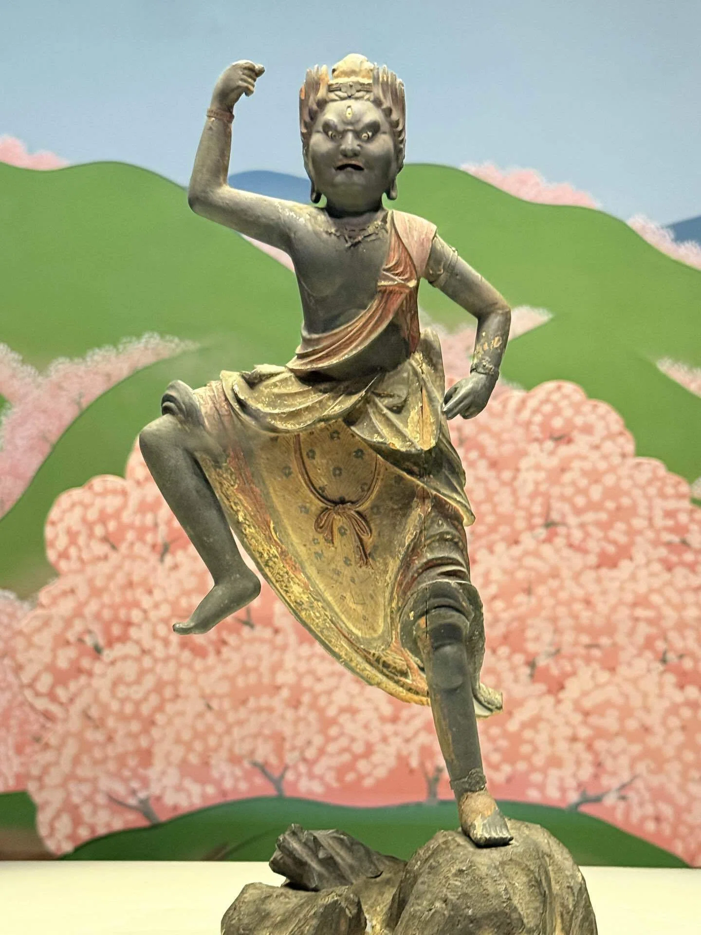 奈良－時空を超えた蔵王権現に祈り、小さな命の輝きを見る｜ちびこ