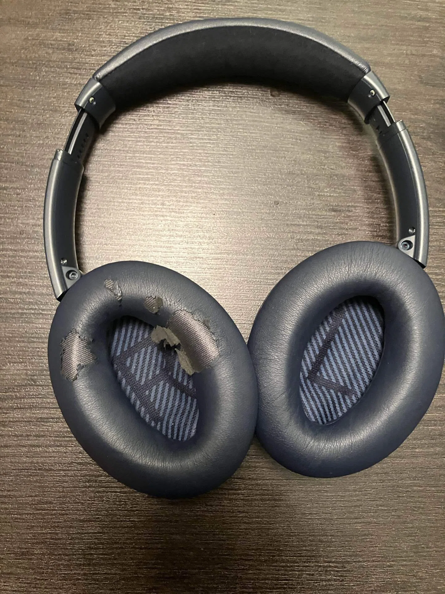 BOSE QC35のイヤーパッドを交換する｜MTR