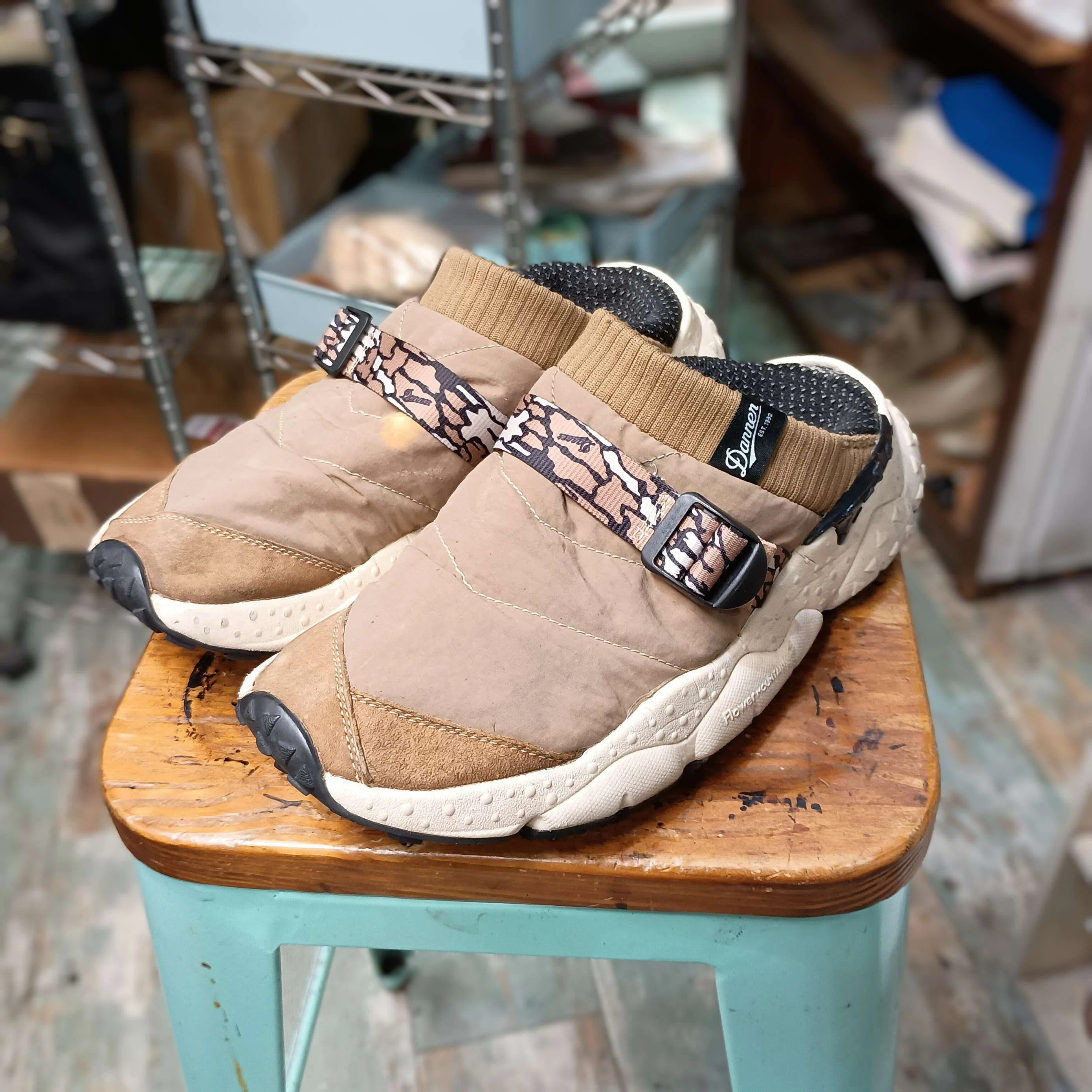 3万3千円 ダナー クロムエクセル ビブラムソールキャンプモカシン D-6900 ソール修理/ソールリペア】Danner Camp Light Belt+vibram#7120セーフ