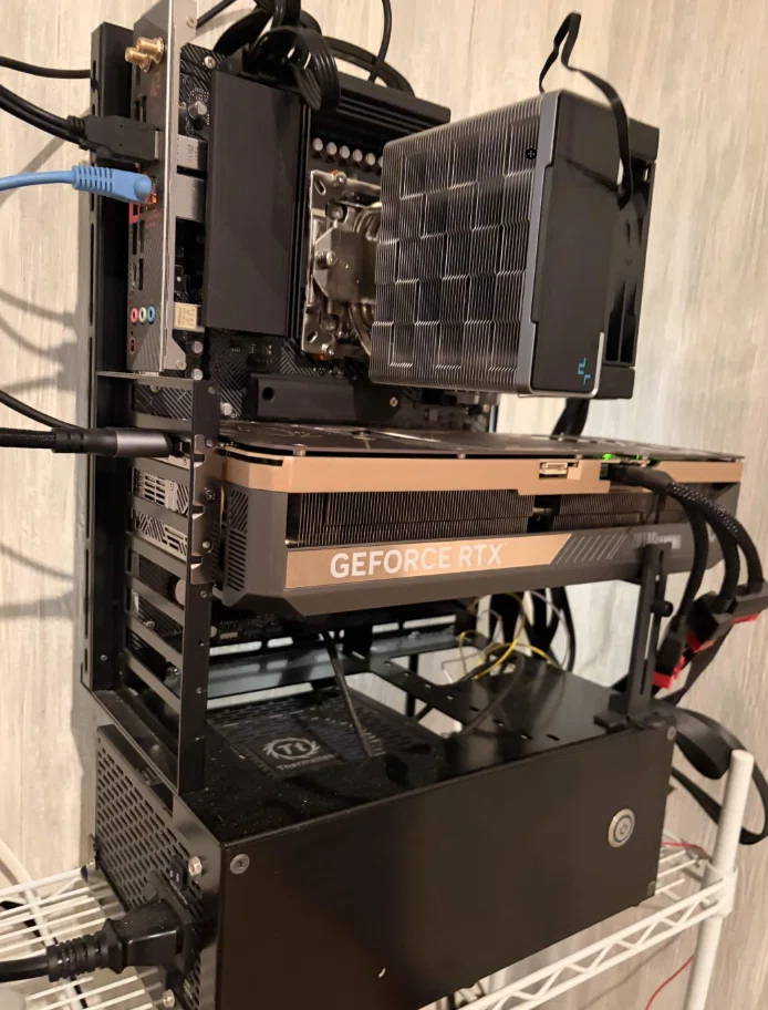オープンフレームPCケースの勧め｜G