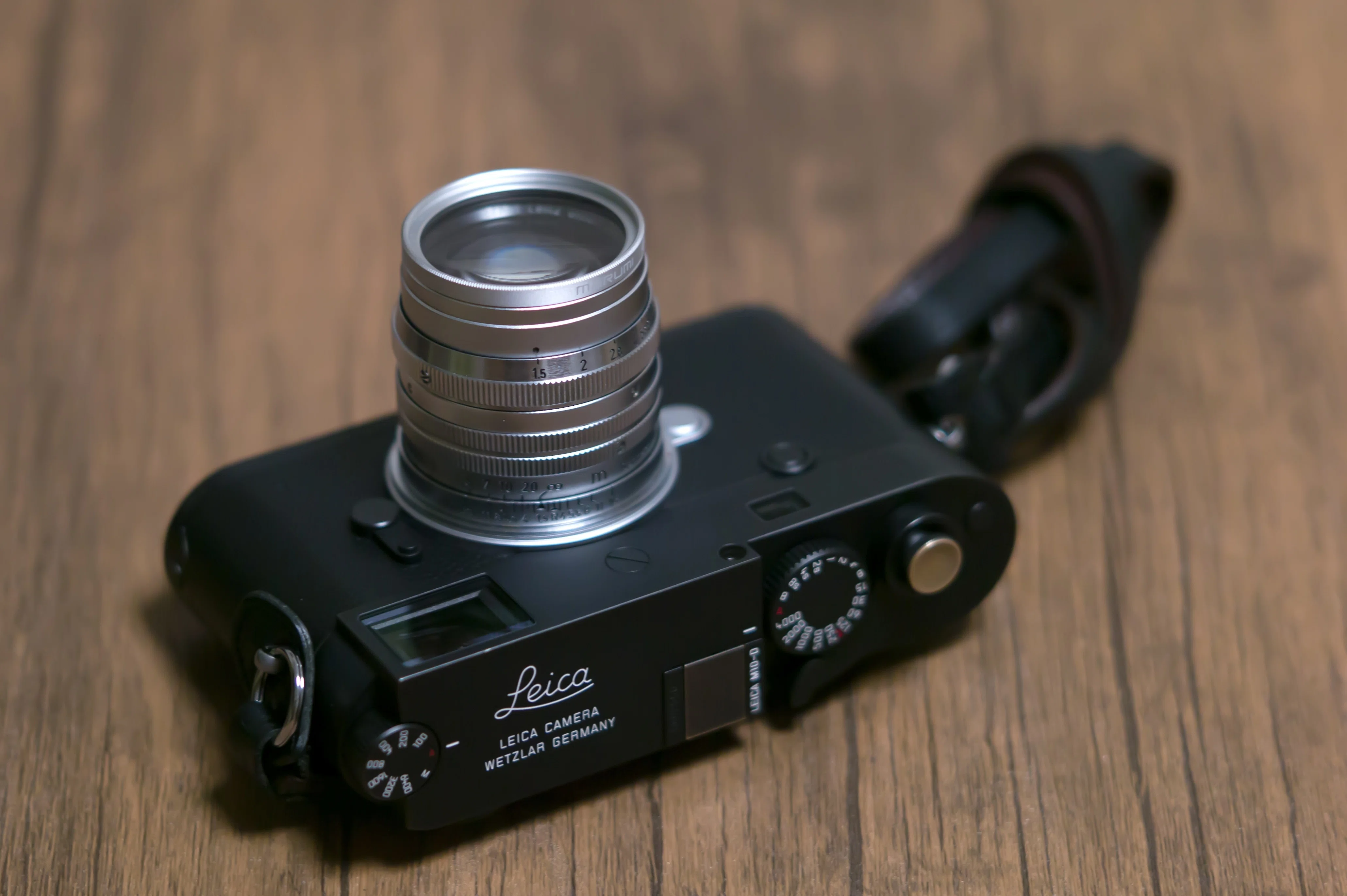 オールドレンズの市場価値に関する試論 -Zeiss Ikon という“滅びた王国