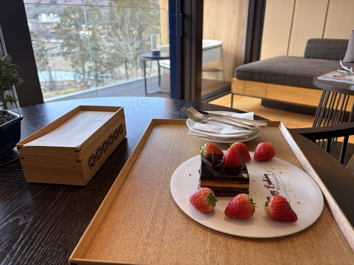 A trip to The Ritz-Carlton, Nikko for my wife's birthday. Snowy scenery ...